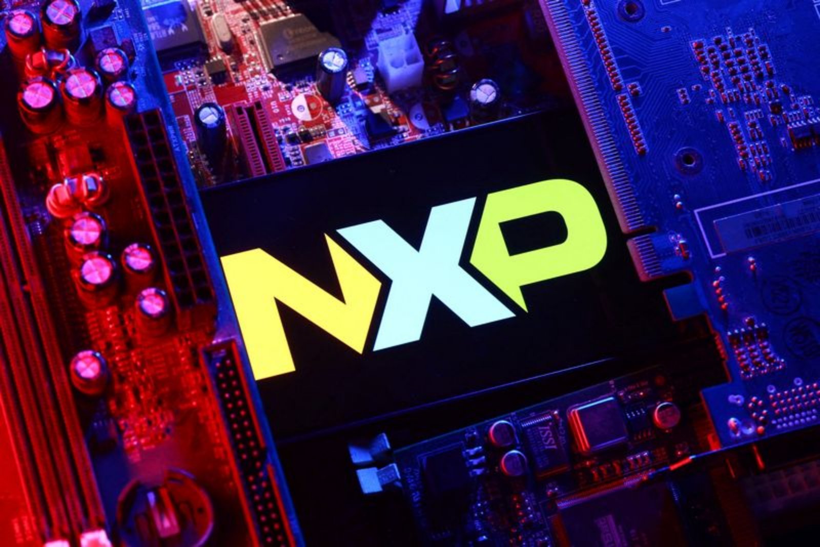NXP Sees Strong Start to Quarter, Cites Automotive Strength and Stable Industrial Demand