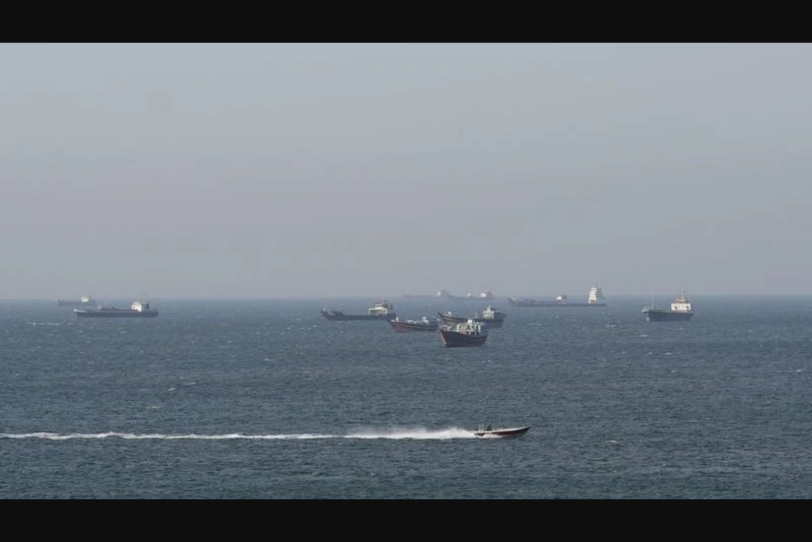 Four Tankers Reverse Course Near Strait of Hormuz After Renewed Attacks Raise Alarm