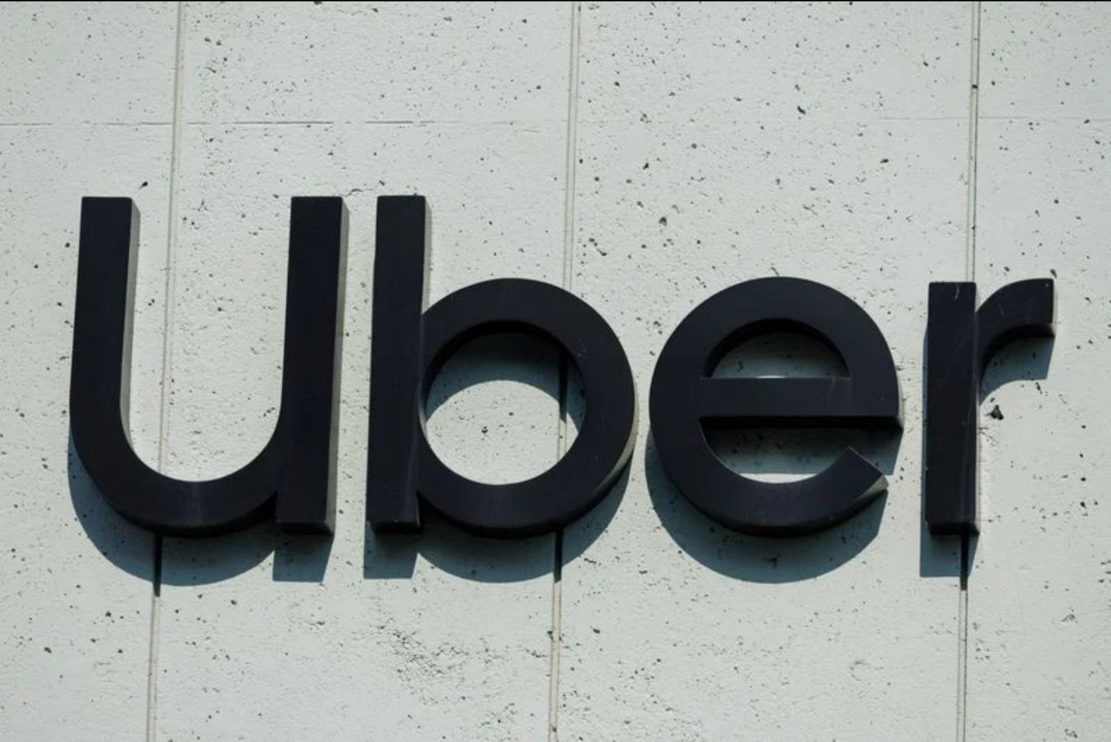 Uber Challenges New York City Law Limiting Driver Deactivations
