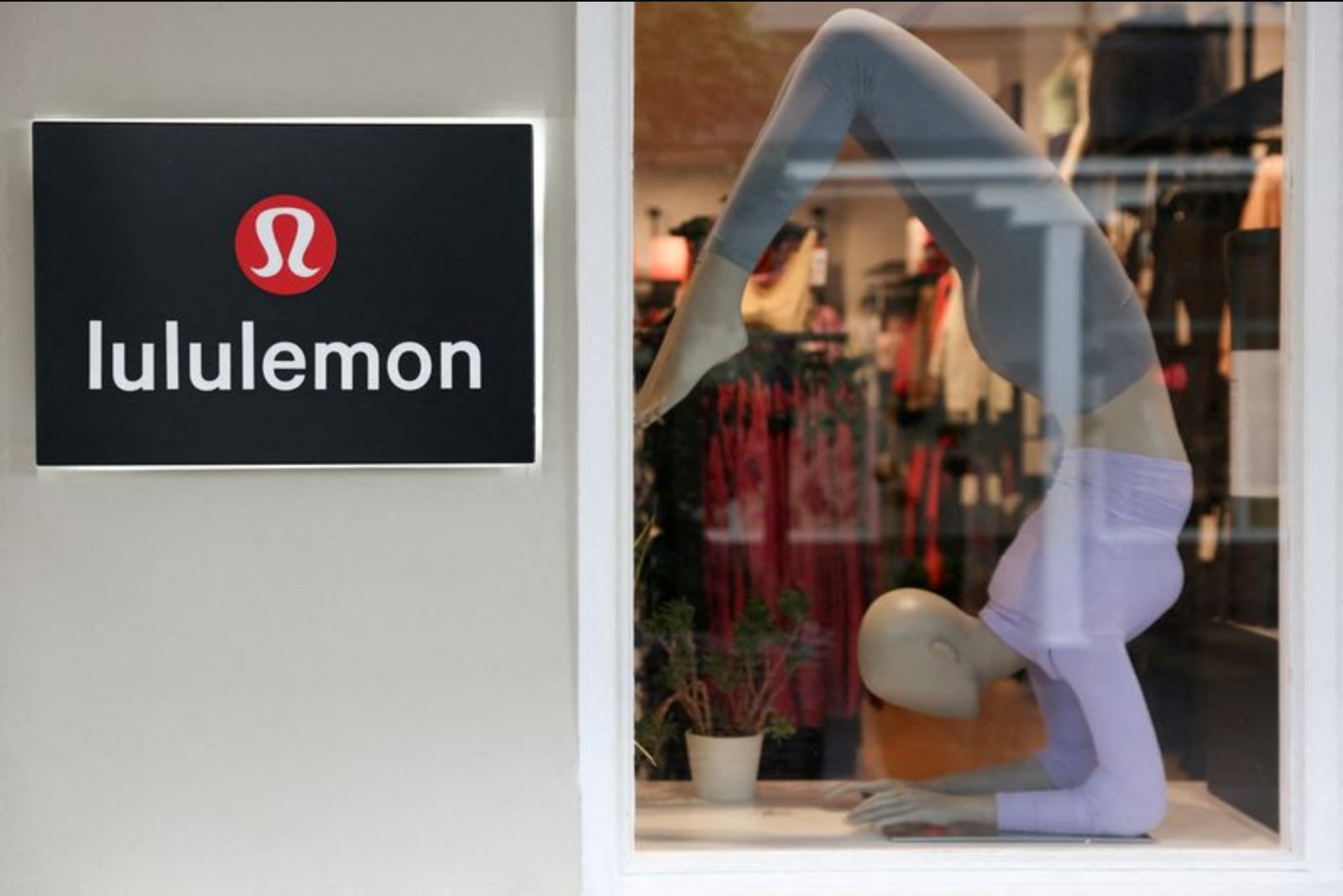 Lululemon Adds Marketing Executive to Board as Founder-Led Proxy Fight Looms