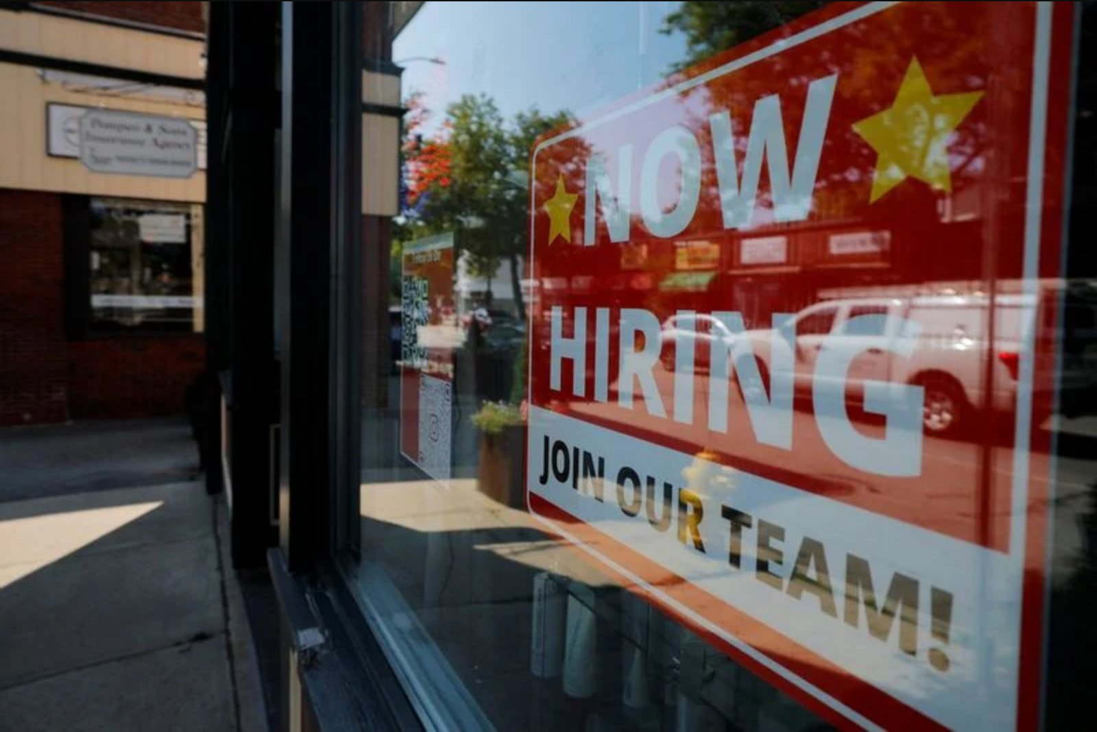 U.S. Job Gains Seen Cooling in June as Unemployment Holds at 4.3%