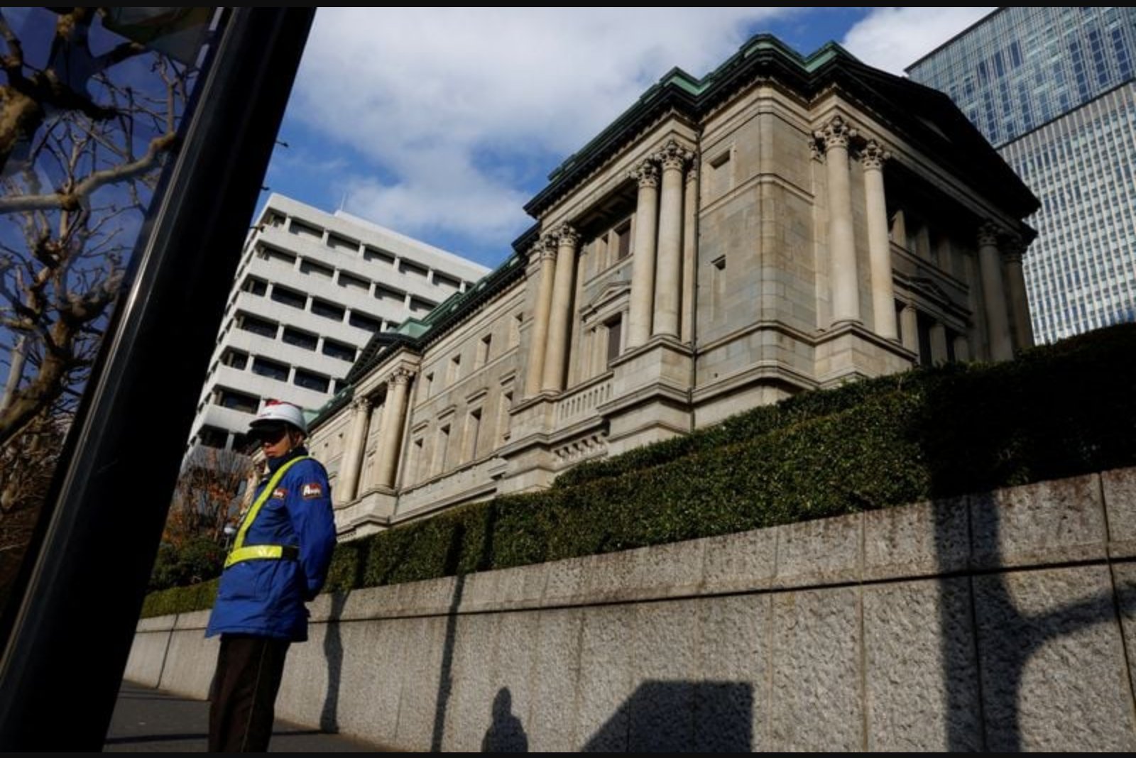 Japan to Clarify BOJ Independence Language in Economic Blueprint, Kyodo Reports
