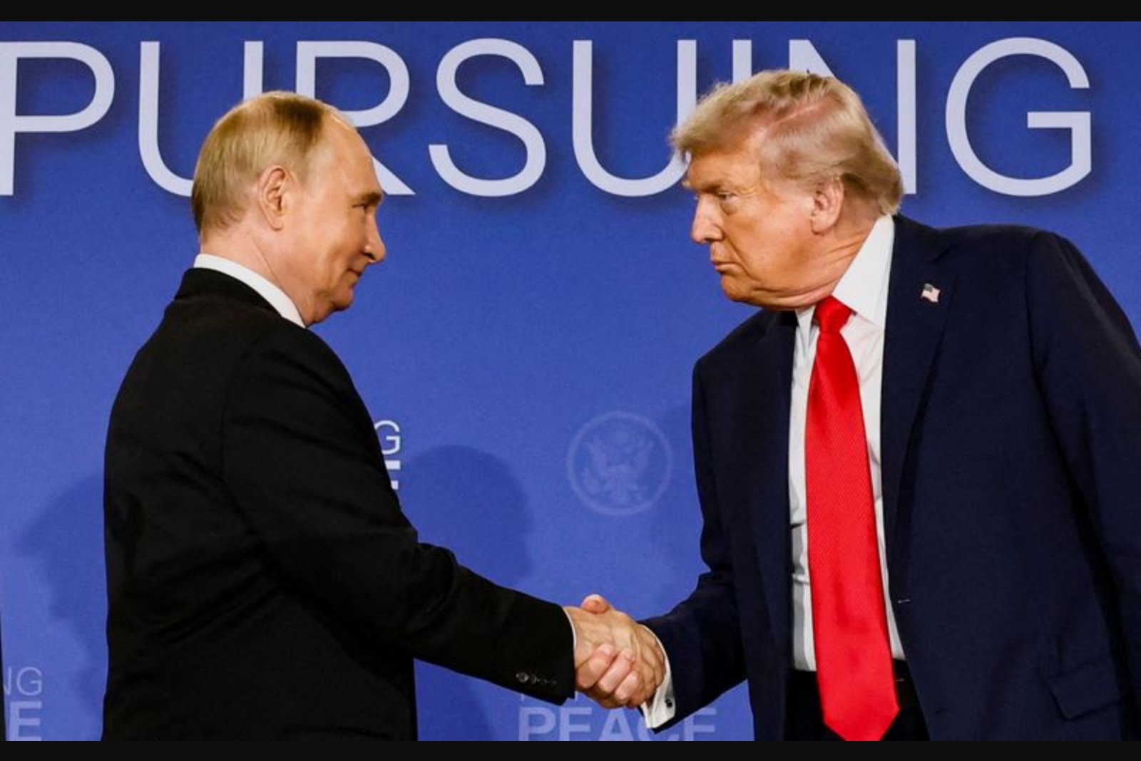 Kremlin Says Trump Asked Putin to Pause Strikes on Kyiv Until Feb. 1