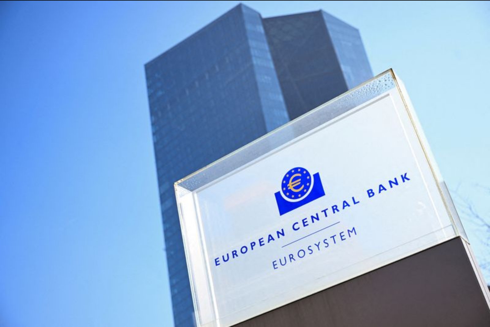 ECB Likely to Hold Deposit Rate at 2.00% Through Year-End, Poll Shows
