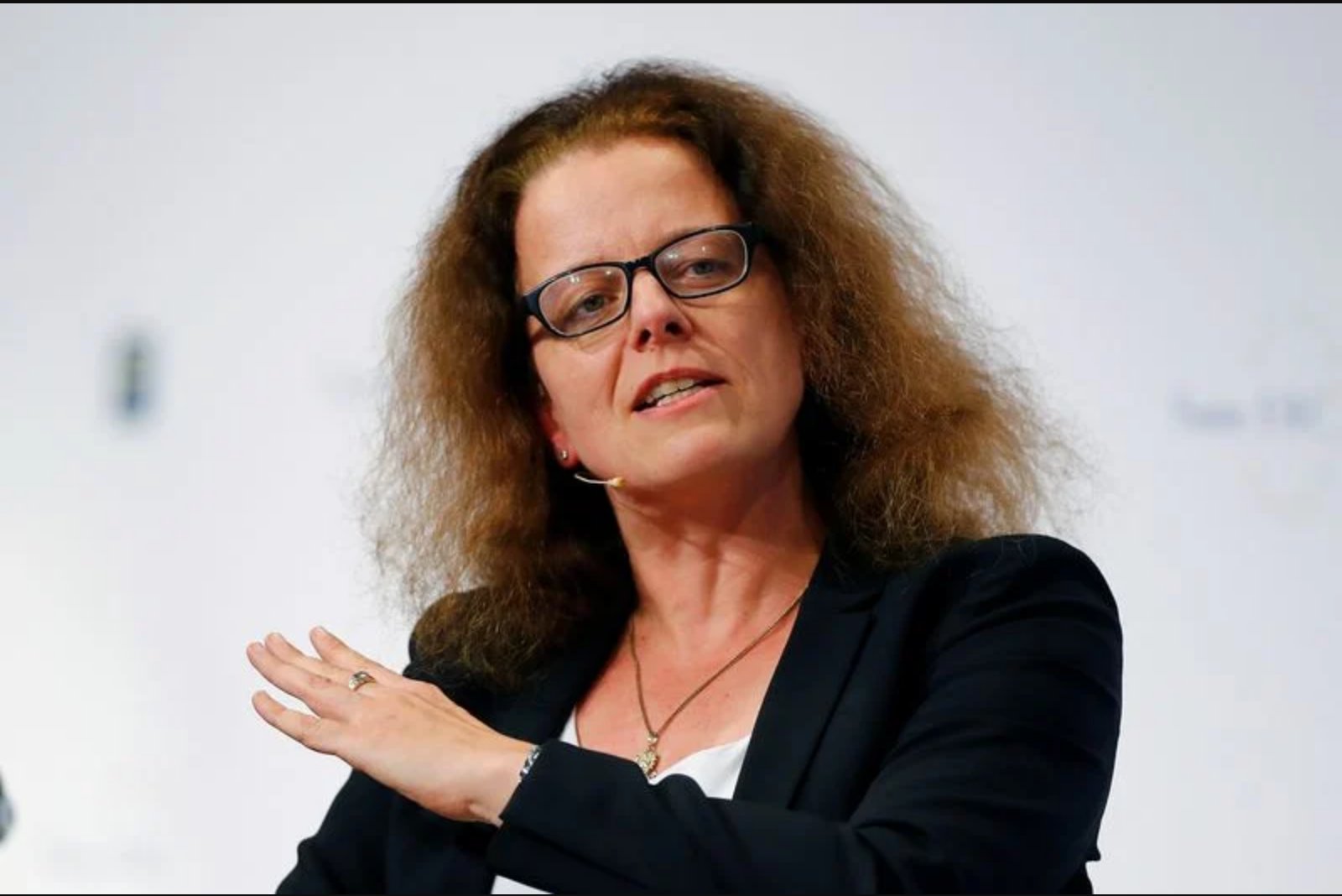 ECB policymaker warns Iran-related shock persists despite lower oil prices