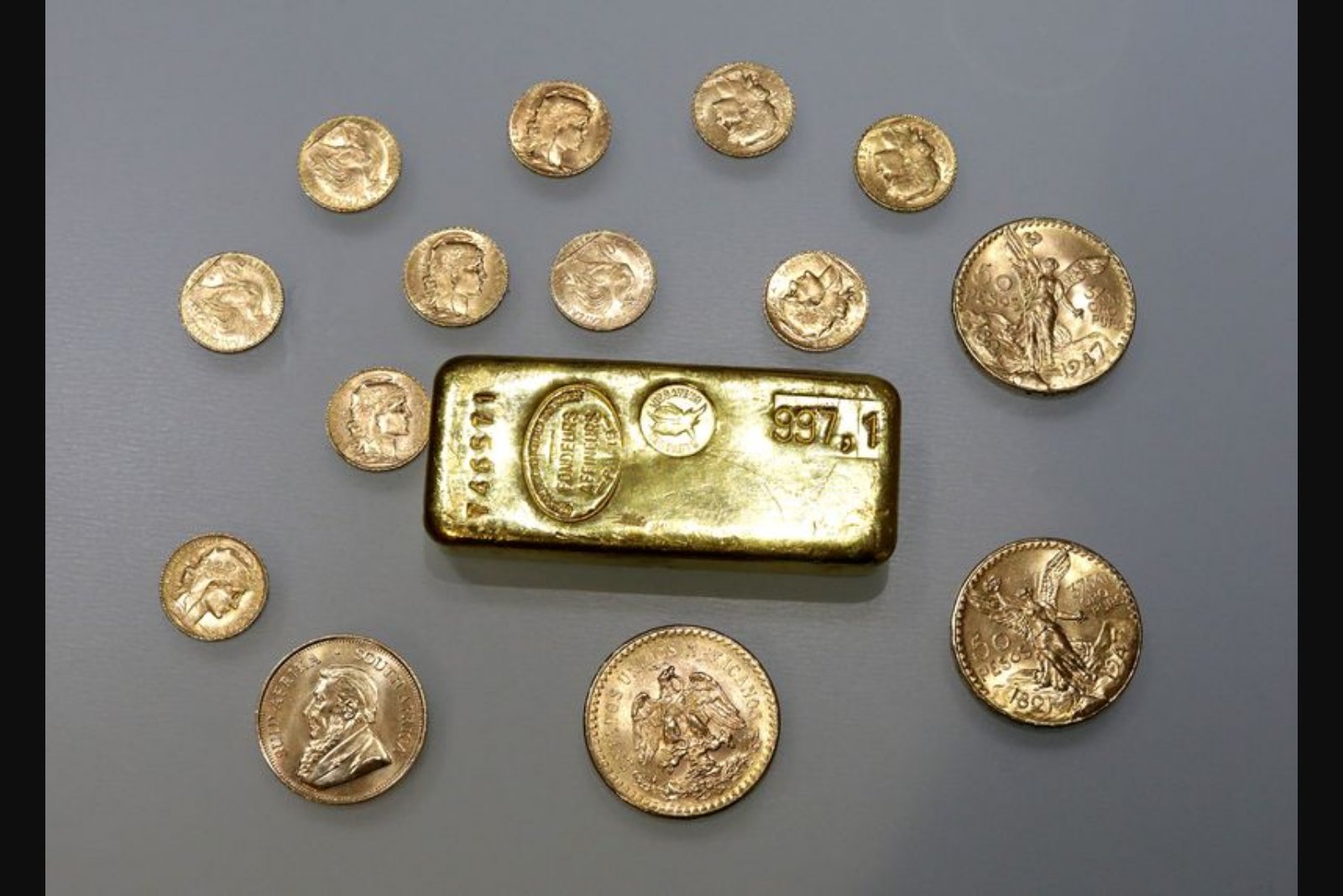 Surging gold prices spur rapid growth in tokenized-gold market amid custody and regulatory questions