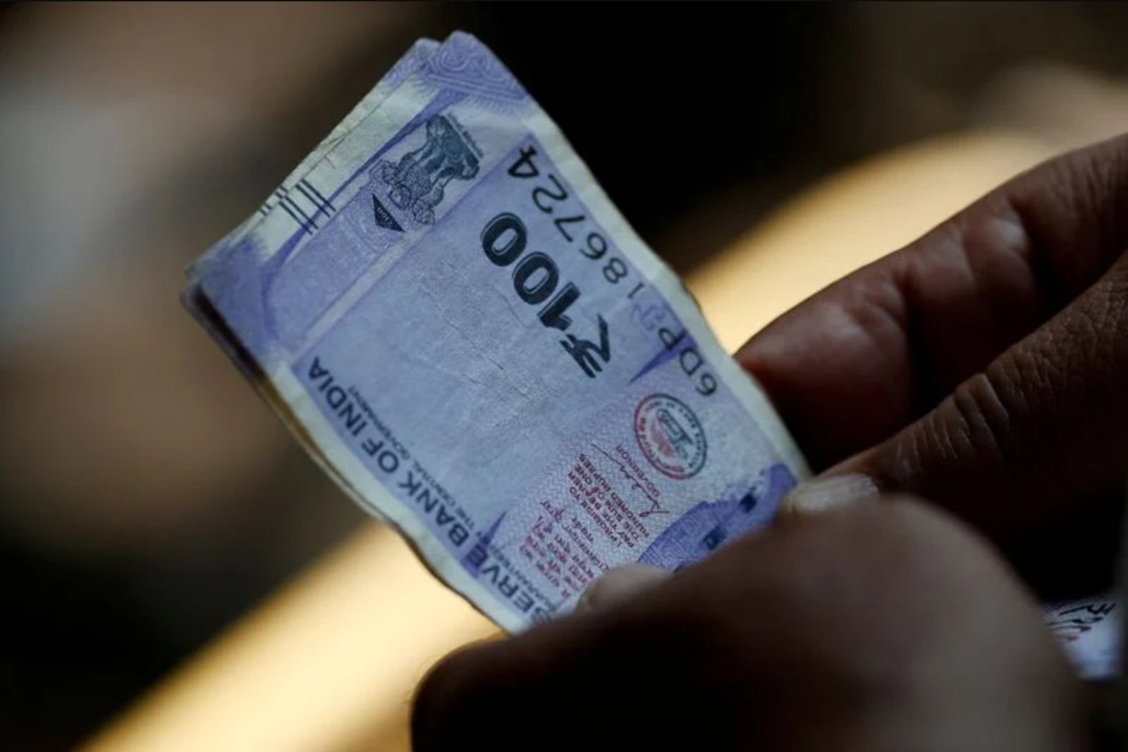 Rupiah and Rupee Draw Back from Peak Short Positions as Oil Normalises and Policy Steps Support Flows
