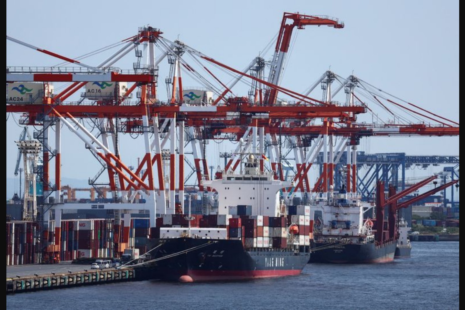 Japanese Export Growth Accelerates in April Amid Middle East Supply Disruptions