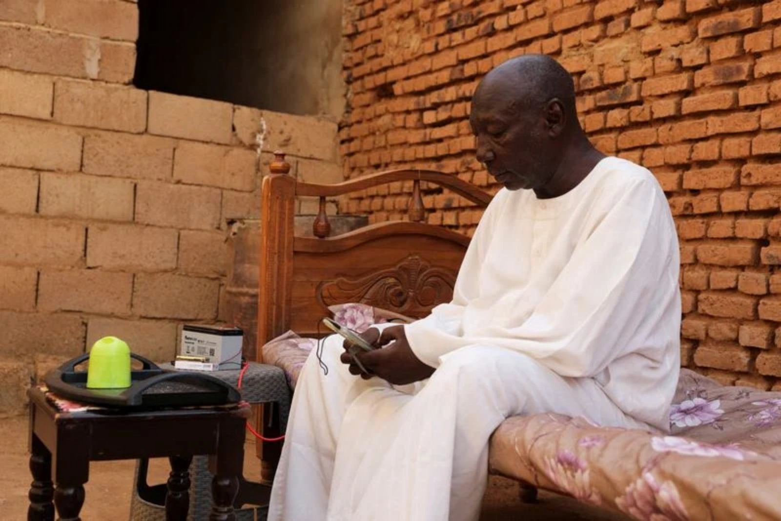 Sudan’s military absorbs Darfur RSF commanders, sparking demands for justice