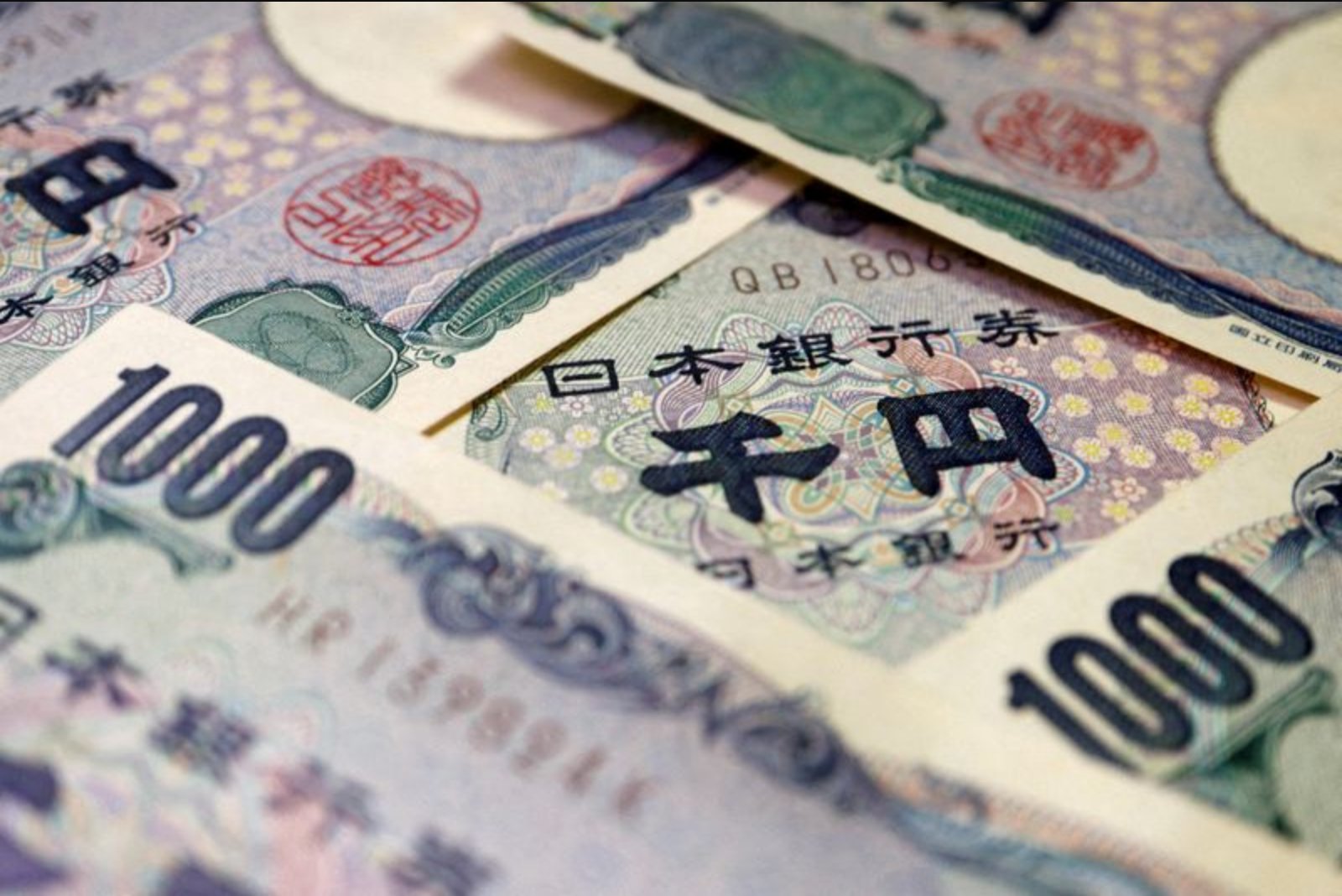 Bessent: U.S. Maintains Strong-Dollar Policy, Not Intervening to Support Yen