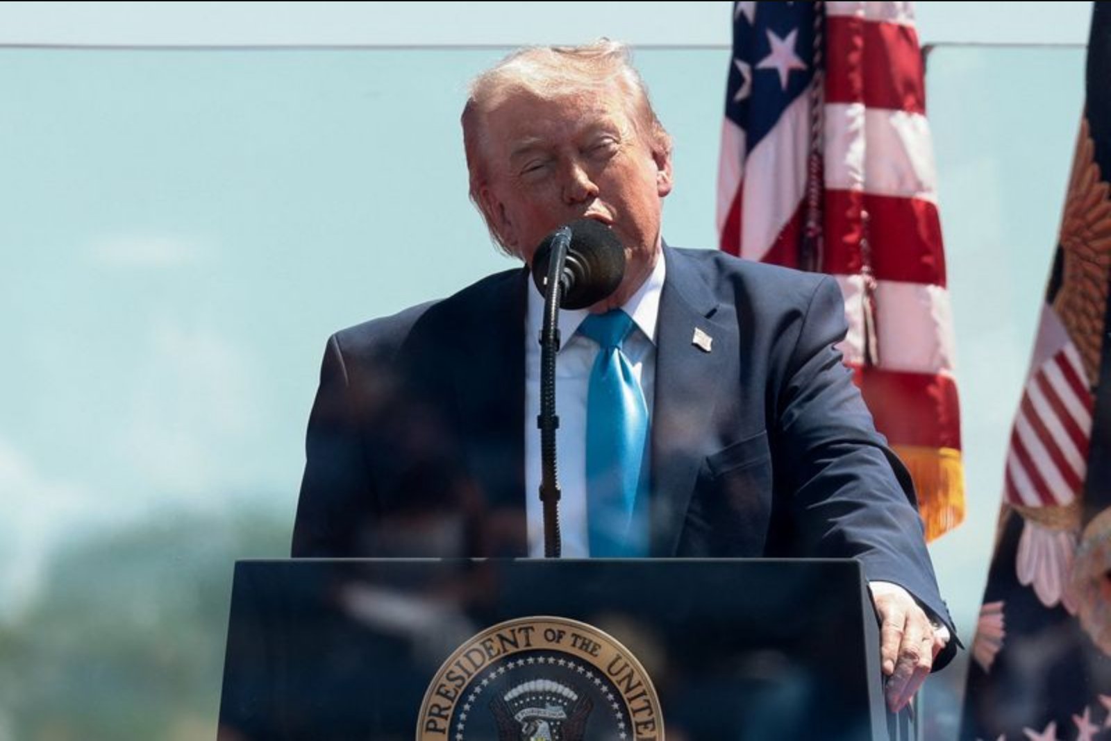 Trump Signals Possible Escalation Against Iran While Waiting on Deal