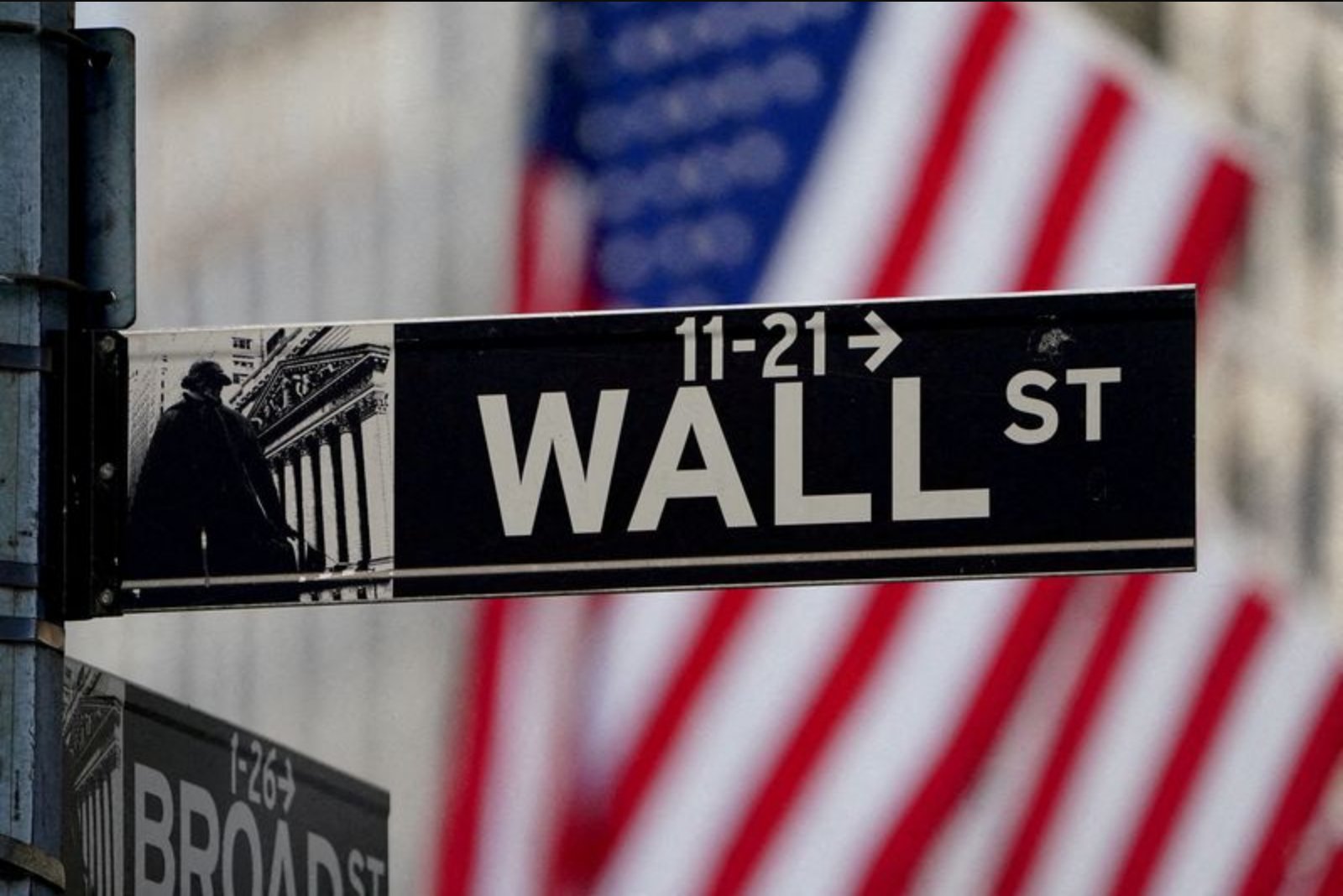 KKR-Backed GMR Solutions Opens Below Offer Price, Loses 10% in NYSE Debut