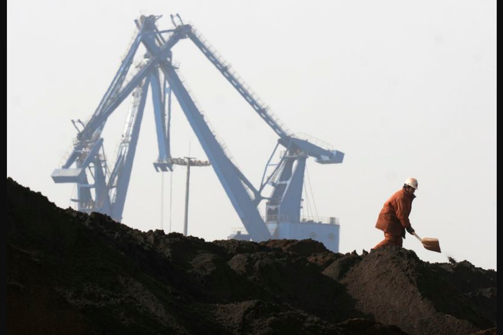 China Broadens Ban on BHP Iron Ore Shipments to Include Newman Fines