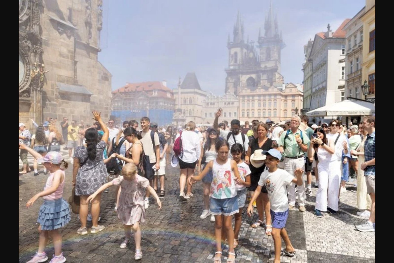 Balkans Bake as Europe’s Record Heatwave Stretches On, Wildfires Flare
