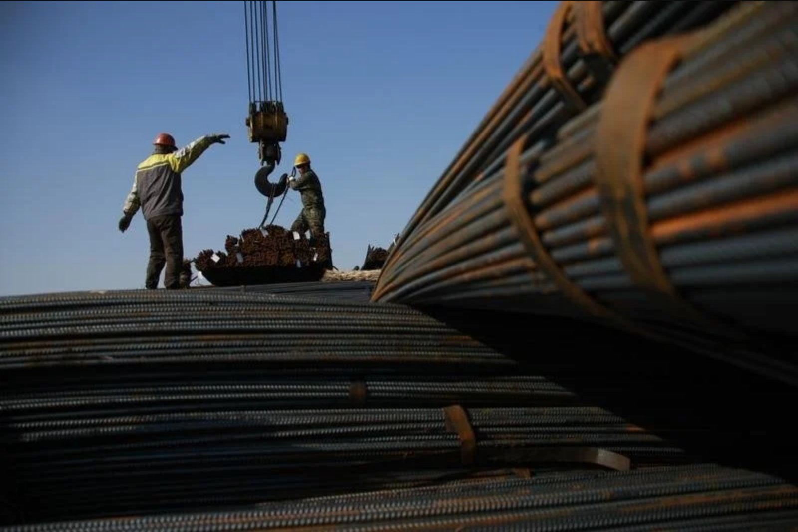 Australia Flags Risk of Lower Iron Ore Benchmarks as Chinese Buyer Increases Market Activity