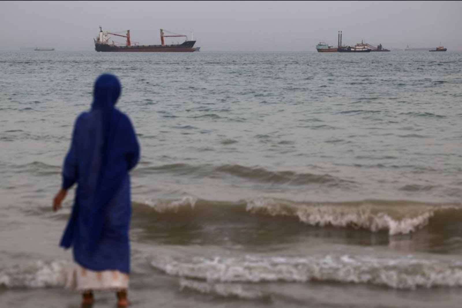 Negotiators Say Memorandum Nears Completion as U.S. President Signals Strait of Hormuz Could Reopen