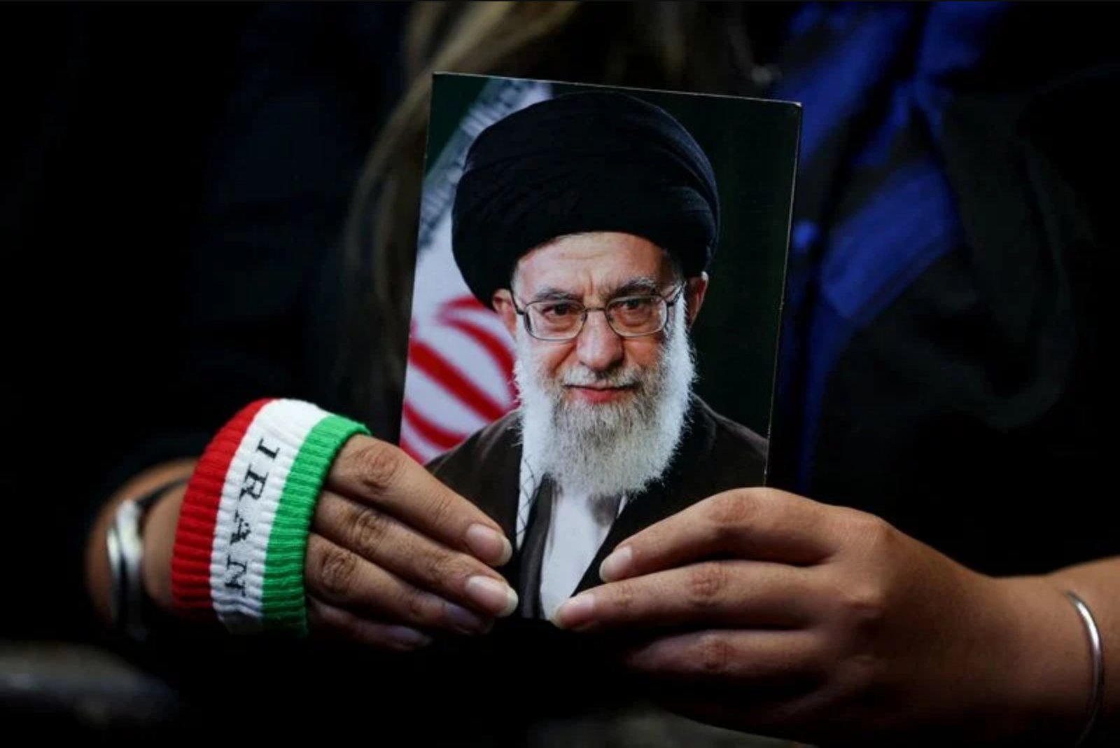 Iran Issues Stark Warning to U.S. and Israel Ahead of State Funeral for Khamenei