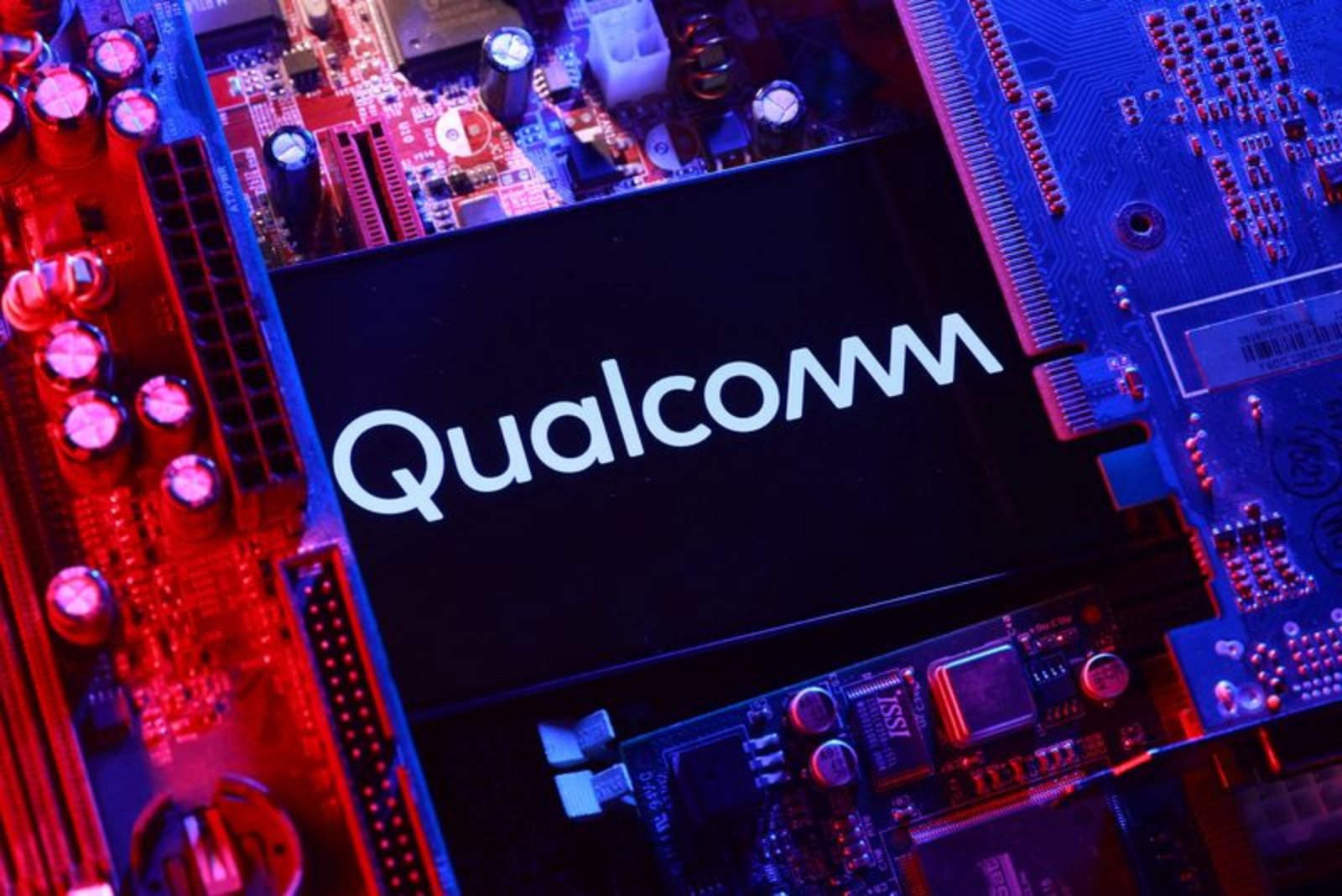 Qualcomm issues cautious revenue outlook as memory shortages weigh; CEO says market has hit a bottom