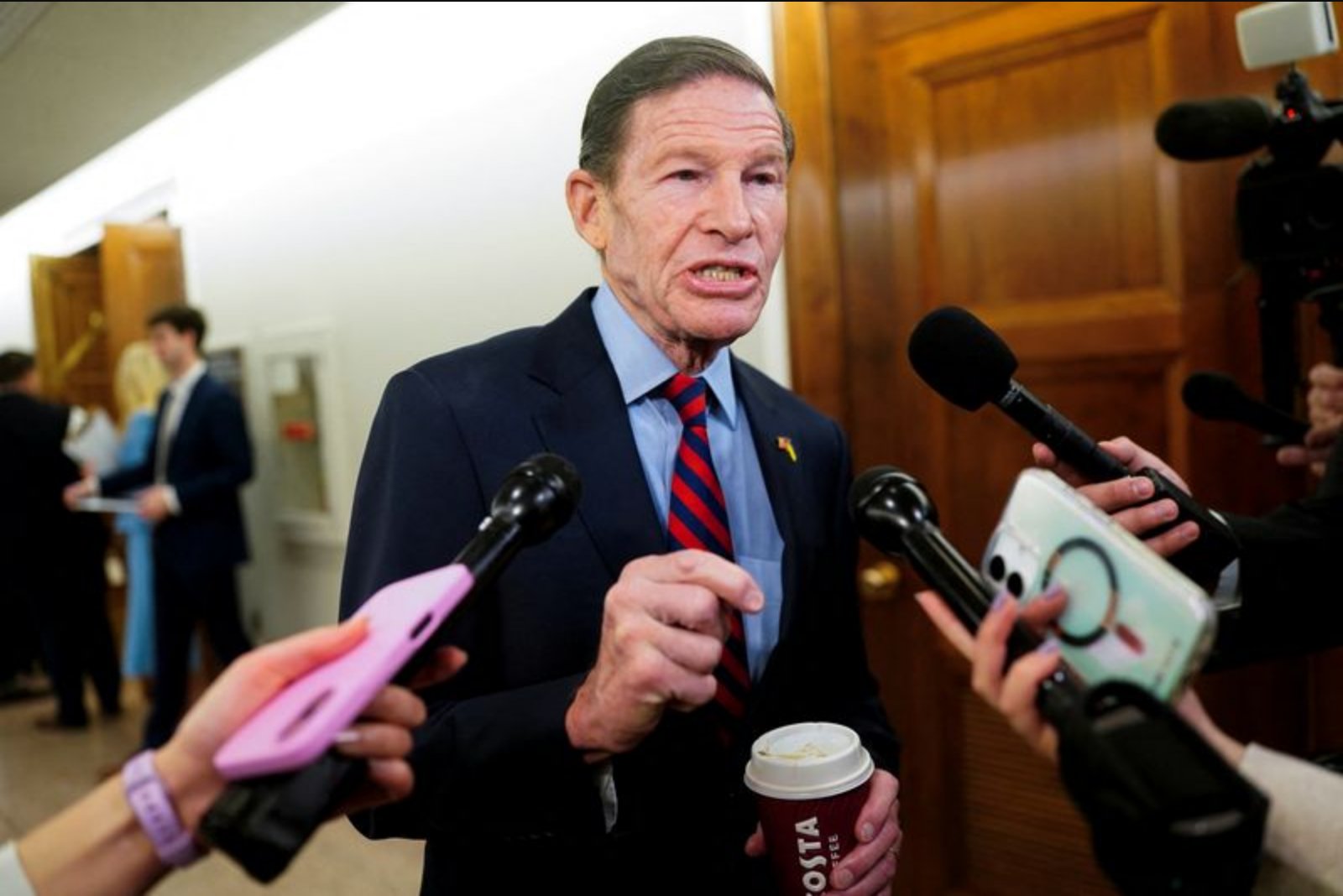 Senator Seeks Answers After Abrupt Exit of SEC Enforcement Chief