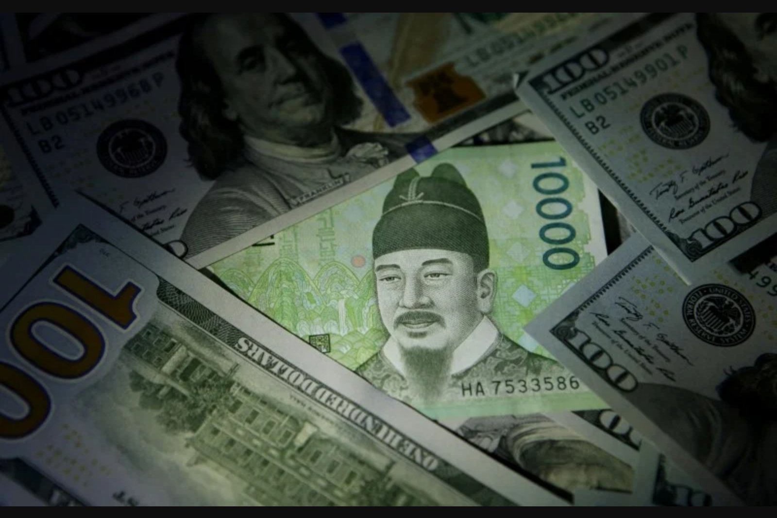 South Korean won leads Asian currencies in 2026 on strong chip exports and tighter policy