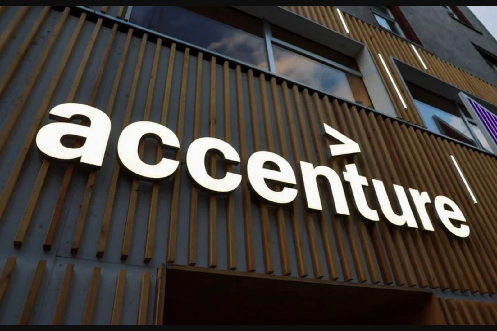 Accenture to Buy Dragos, runZero and NetRise in $4.18 Billion Cybersecurity Push as Guidance Slips