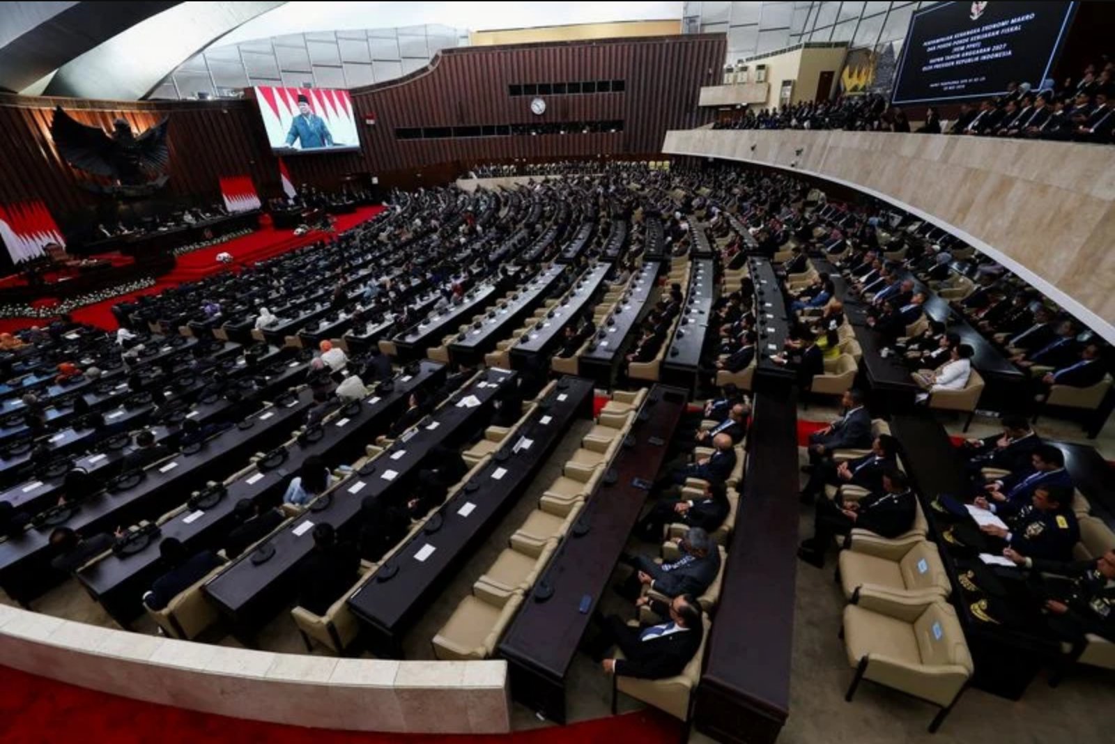 Parliament Approves Law Enlarging Bank Indonesia’s Growth Mandate, Raising Investor Concerns