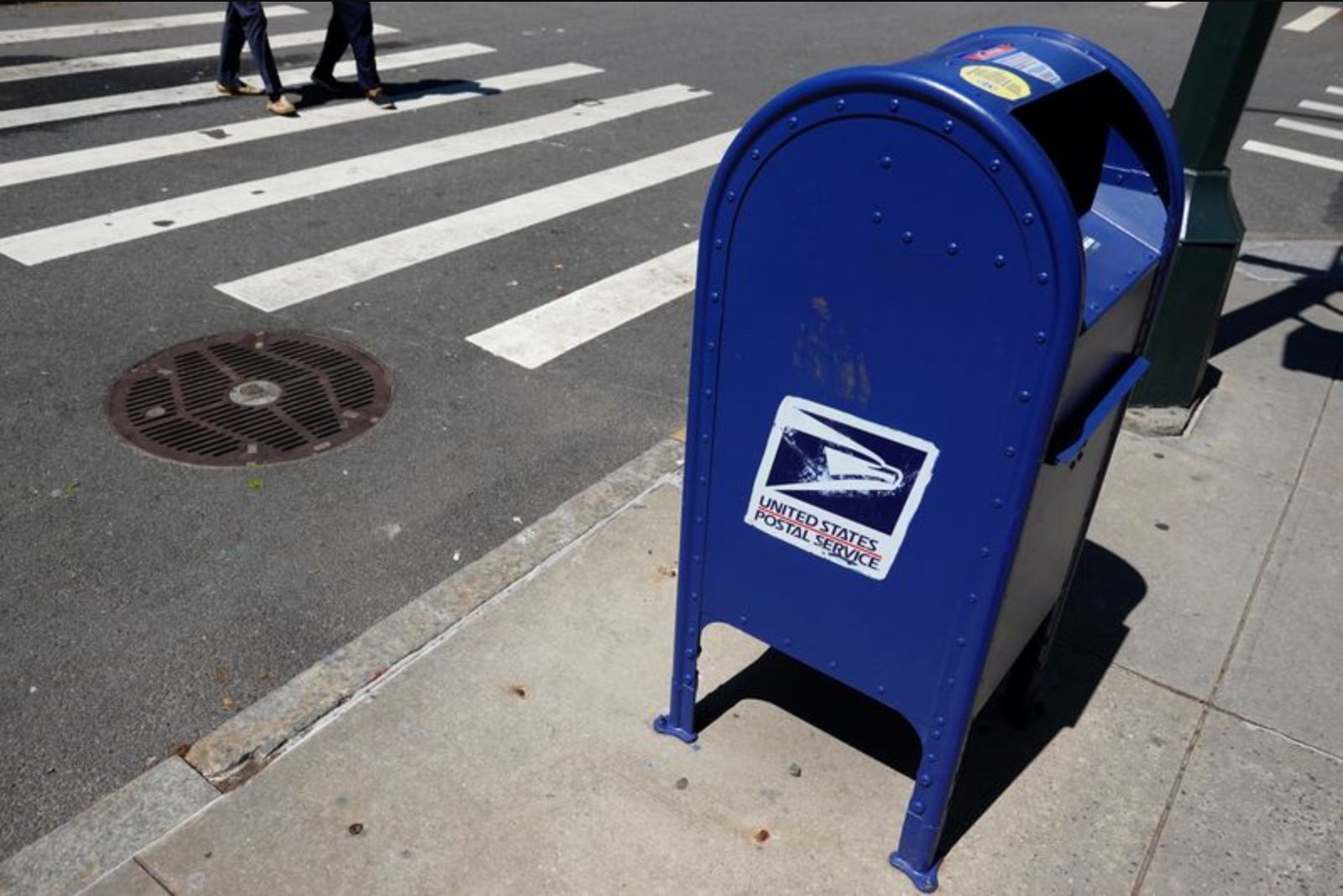 U.S. Postal Service Seeks Temporary 8% Surcharge on Priority Mail and Packages