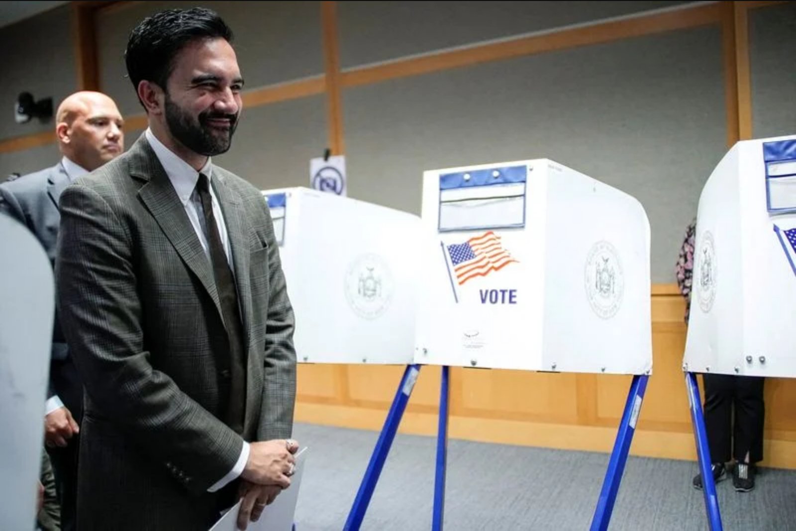 Mamdani’s Democratic Socialist Drive Faces Primary Litmus Test in New York