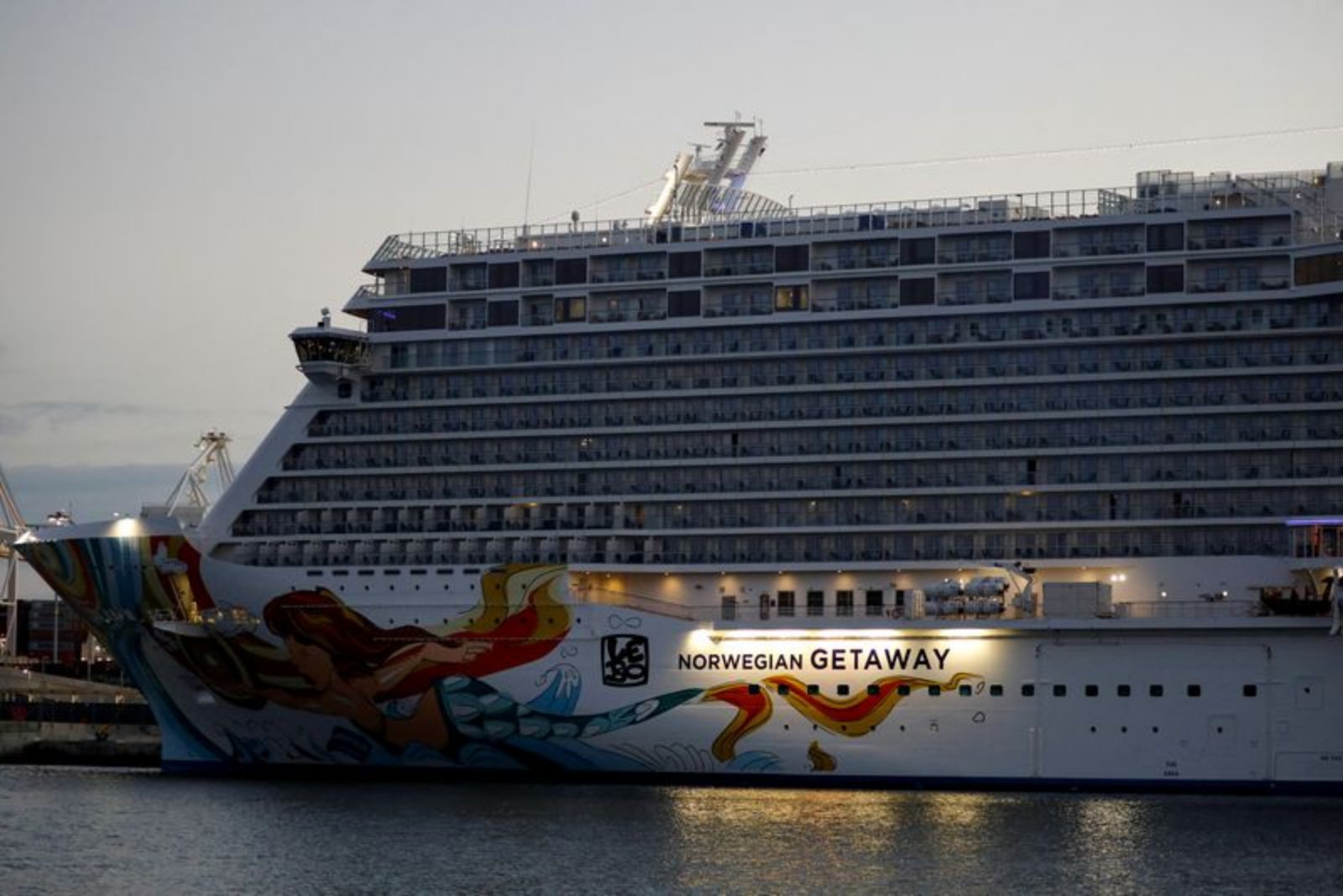 Activist Firm Takes Double-Digit Stake in Norwegian Cruise Line, Seeks Board Influence