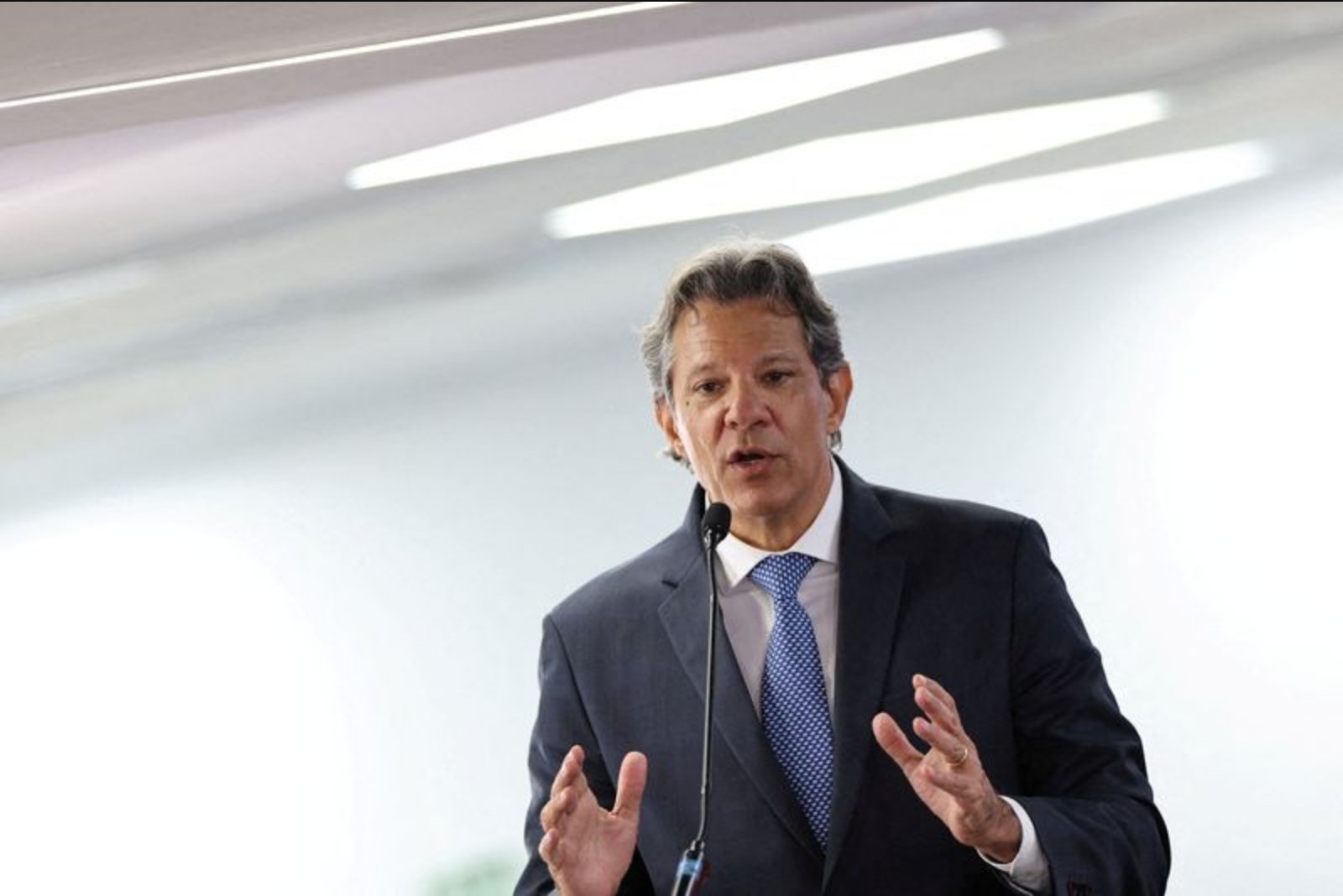 Finance Minister Fernando Haddad Enters Race for Sao Paulo Governor