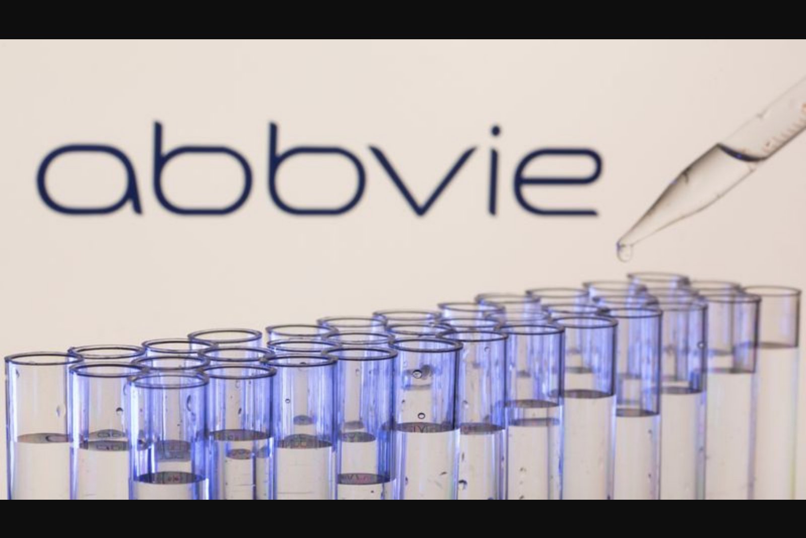 AbbVie Lifts 2026 Profit Outlook as Newer Immunology Drugs Offset Humira Decline