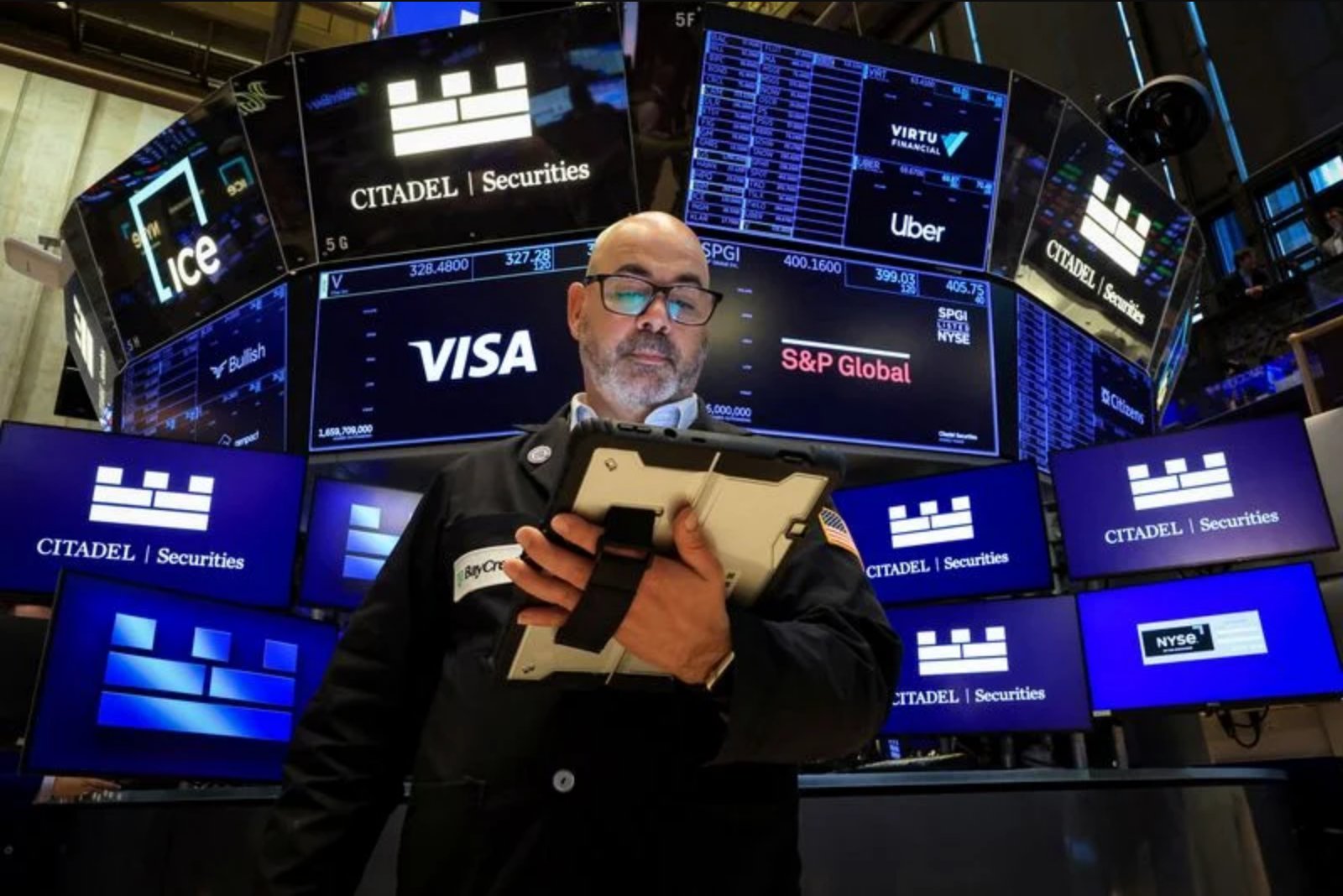 U.S. futures quiet as traders await June payrolls; Middle East talks yield no breakthrough