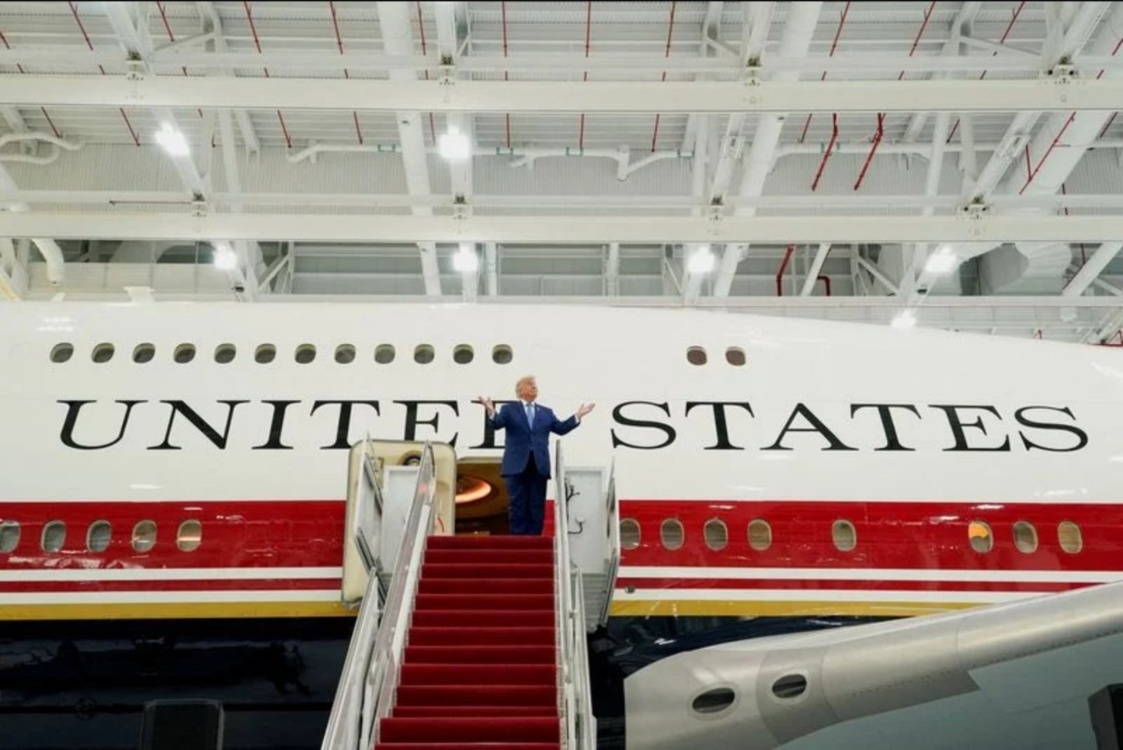 Trump to Unveil Renovated Air Force One During Theodore Roosevelt Library Dedication