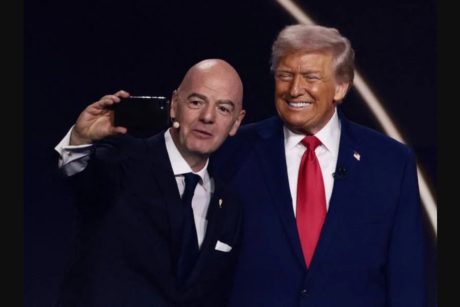 Rights Group to File IOC Complaint Over Infantino’s Support for Trump, Citing Breach of Political Neutrality