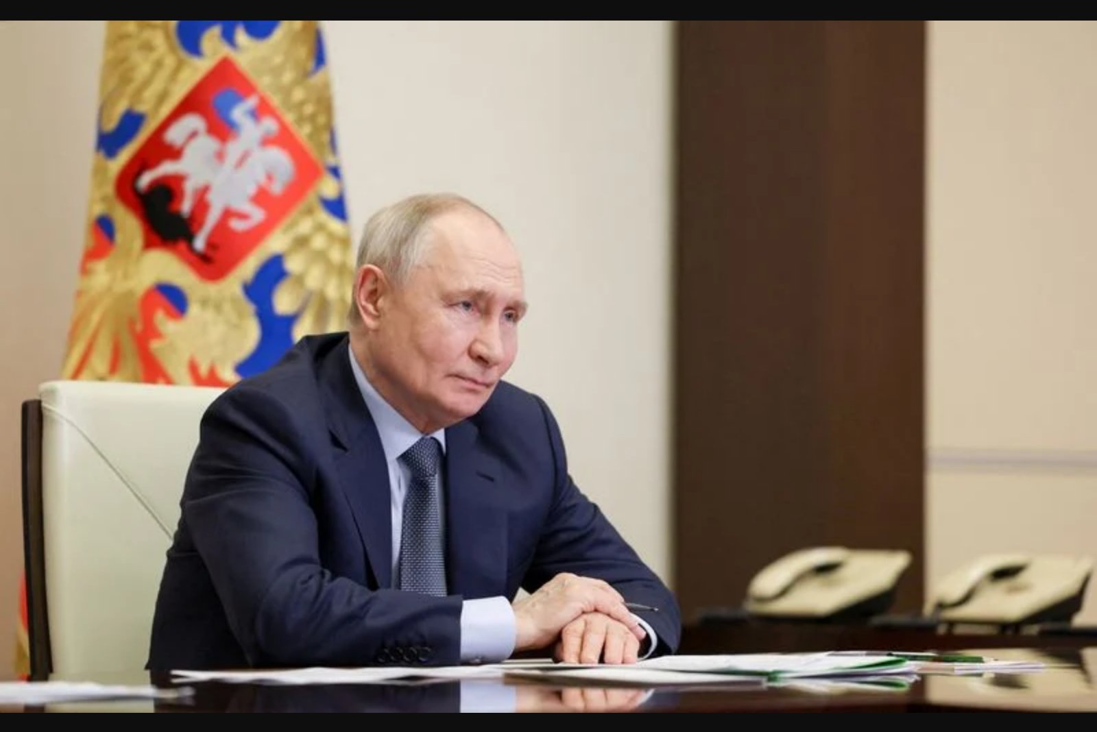 Putin Signals Anticipated Rate Cuts as Central Bank Chief Is Absent with Illness
