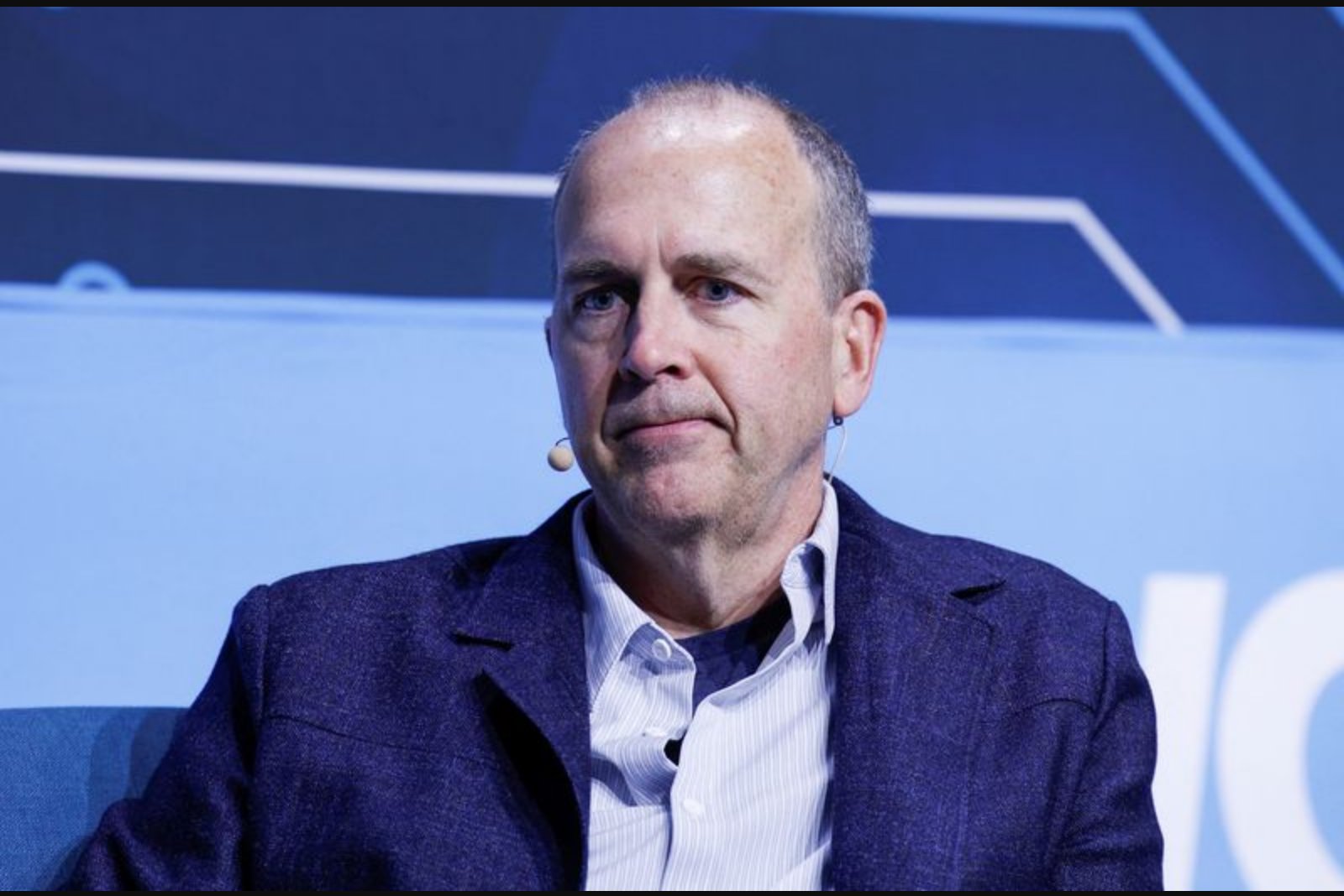 Ford’s Head of EVs and Technology to Depart After Nearly Five Years