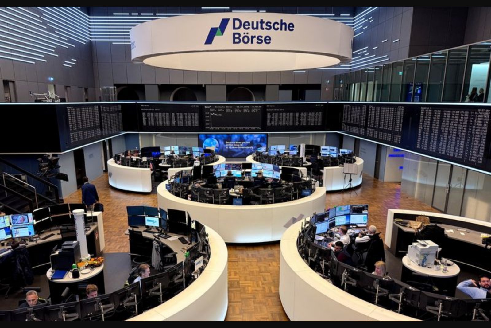 European Stocks Rise After Trump Announces Indefinite Iran Ceasefire; Earnings Drive Stock Moves