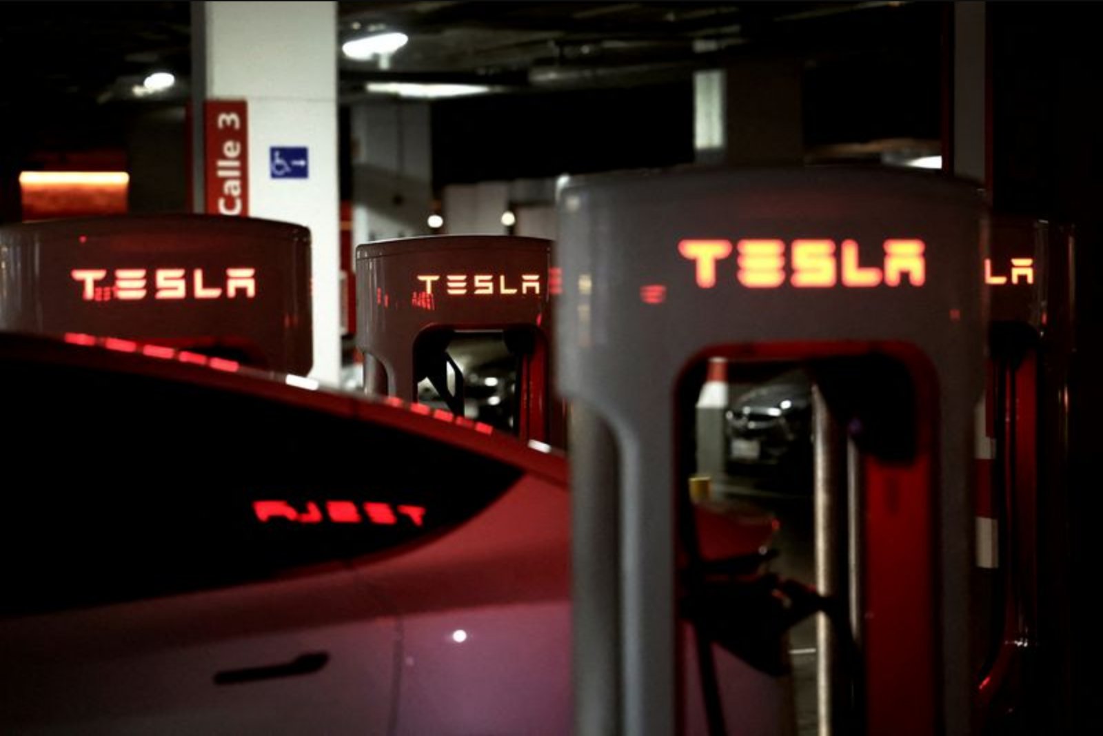 EU Regulators Voice Doubts as Tesla Seeks Wider Approval for 'Full Self-Driving' System