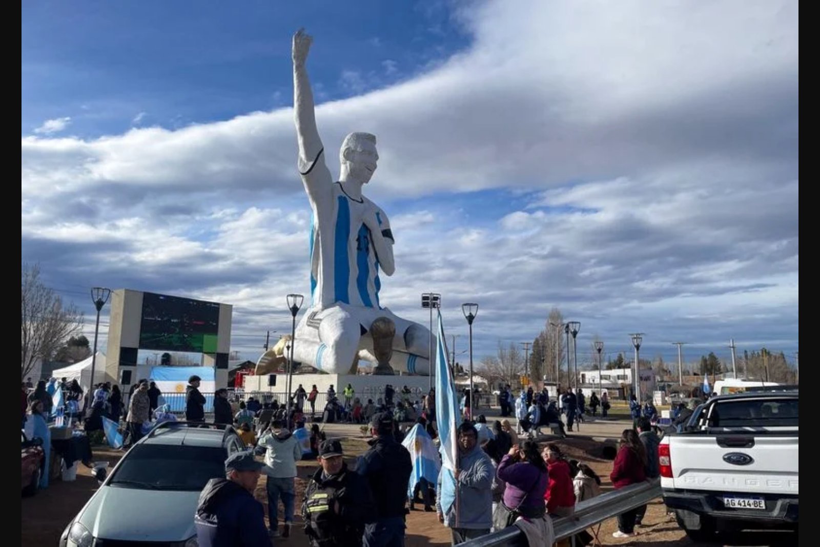 In Cutral Co, an 85-foot Messi statue presides over celebrations as Argentina reaches World Cup final