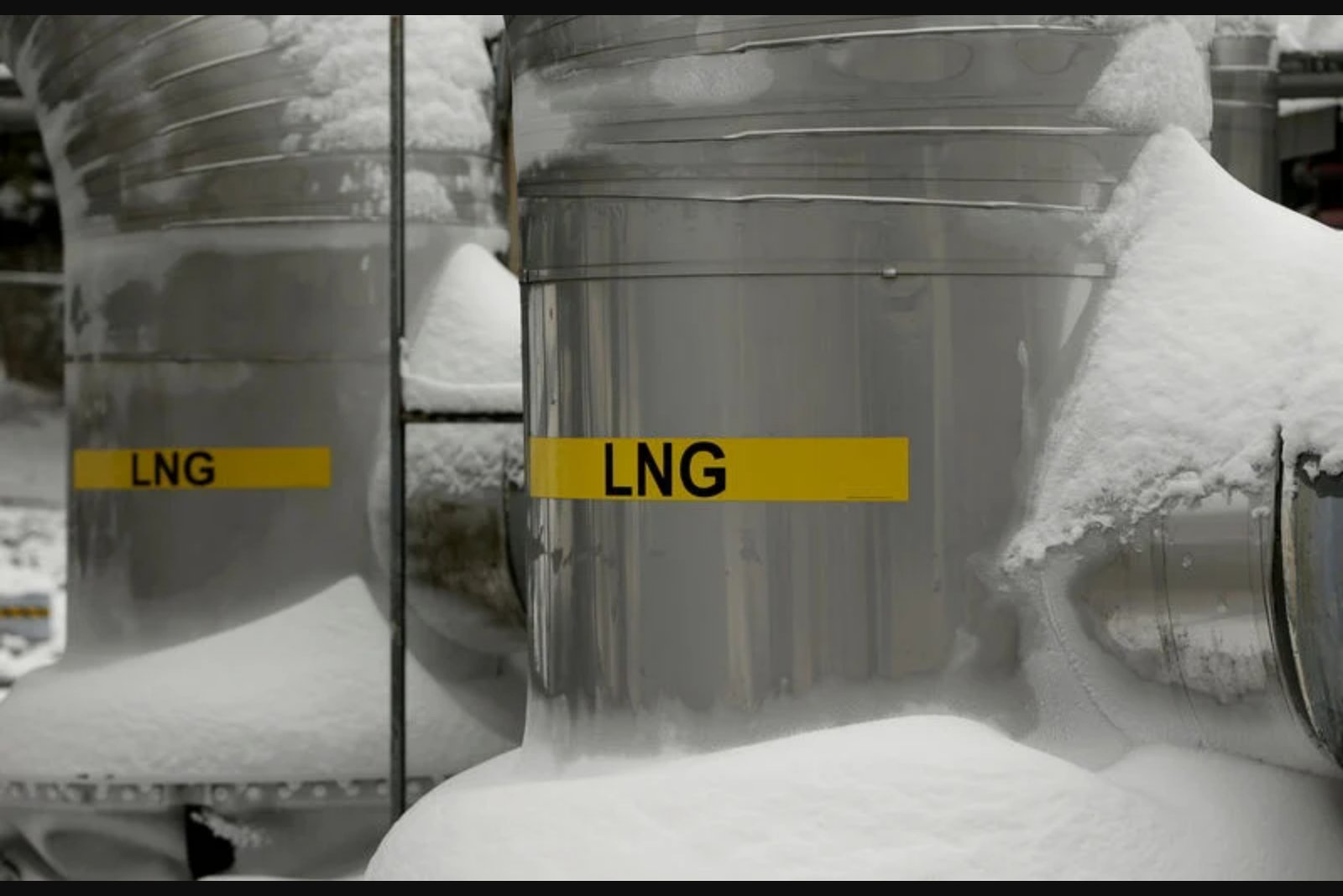 European Gas Prices Jump to 2023 Peaks as Middle East Fighting Threatens LNG Routes