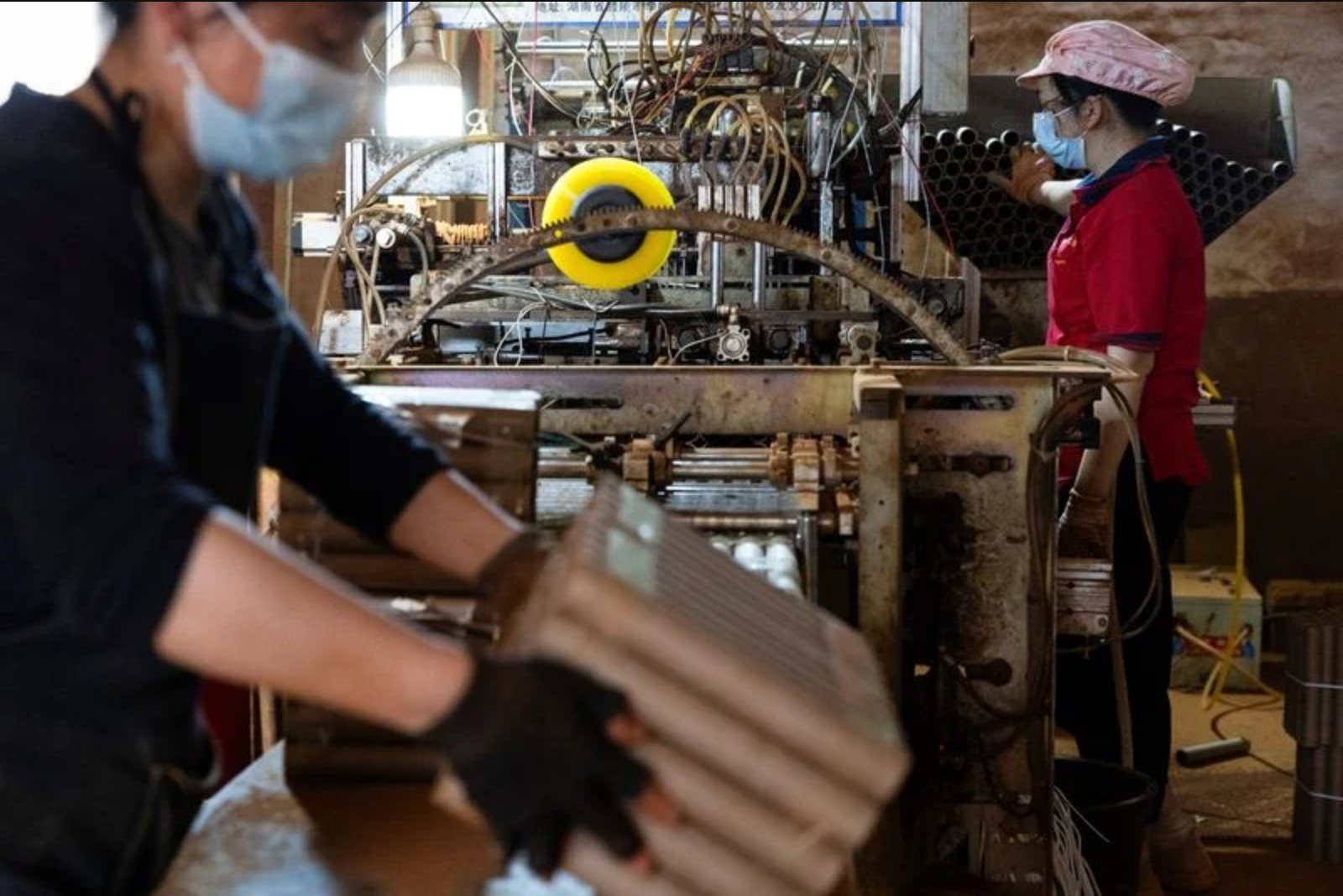 China Manufacturing PMIs Confirm Strongest Quarter Since Late 2020 Amid Divergent Demand