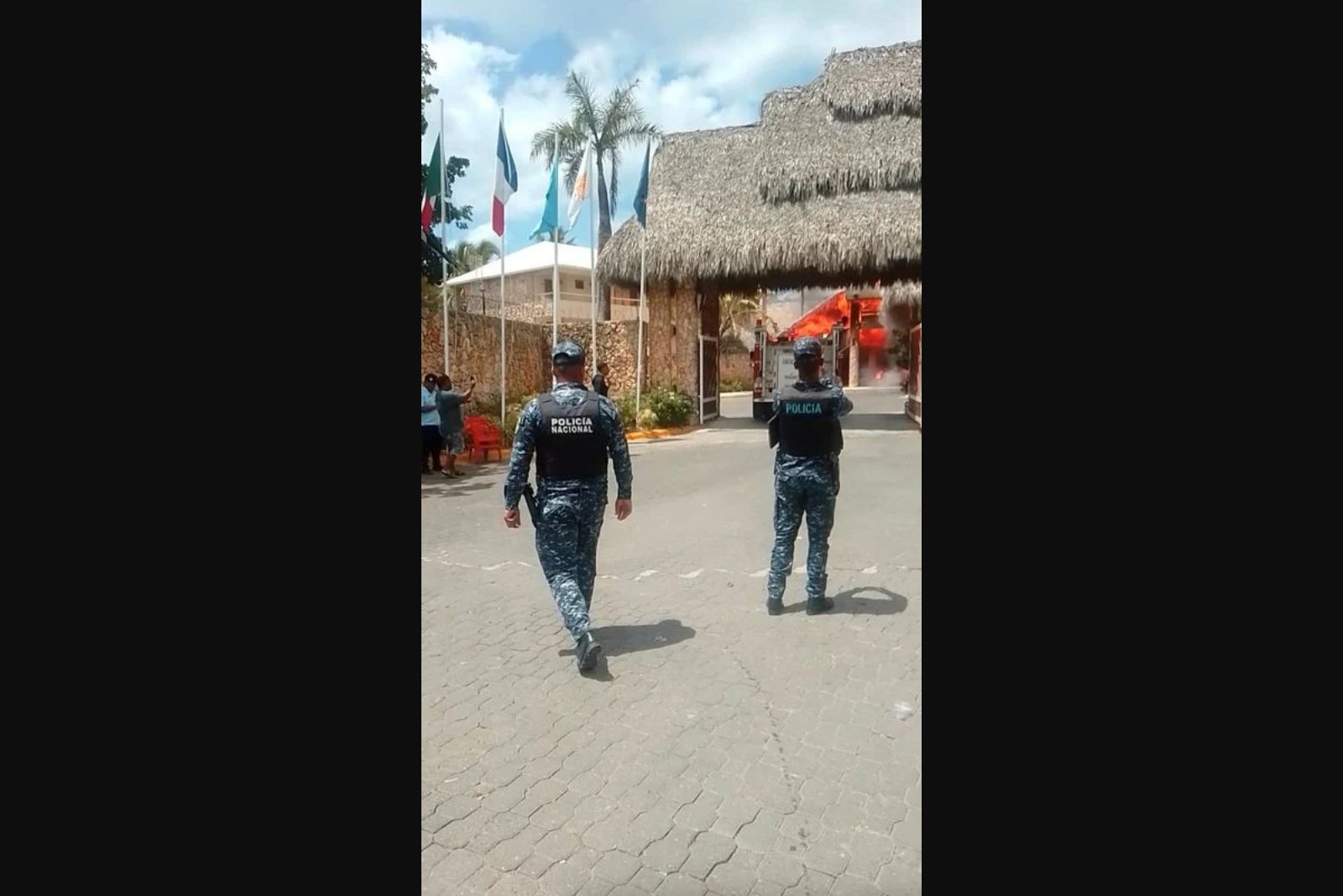 Fatal Blaze Forces Mass Evacuation at Bayahibe Beach Hotel