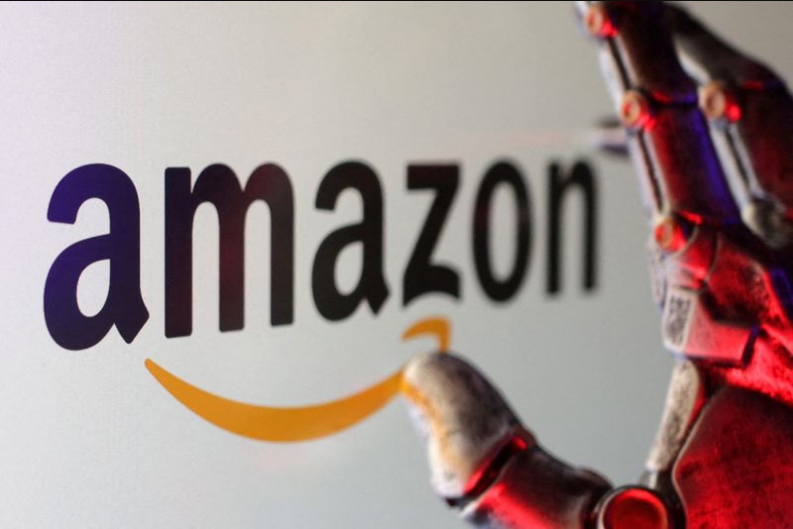 Amazon taps telehealth co-founder Roy Schoenberg to lead healthcare unit as longtime executive exits