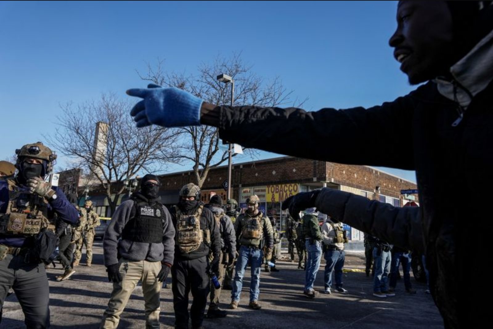 Walz Demands End to Federal Immigration Operations After Reported Shooting in Minneapolis