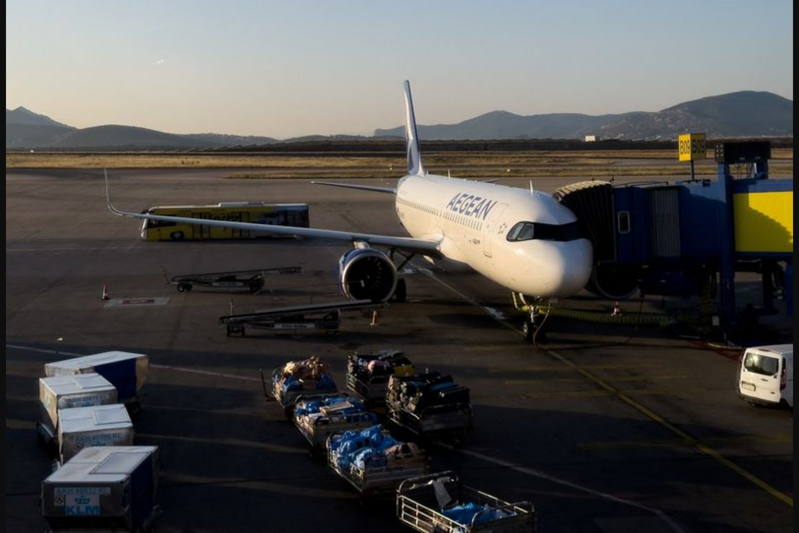 Airlines Raise Fares and Rework Forecasts as Jet Fuel Costs Surge