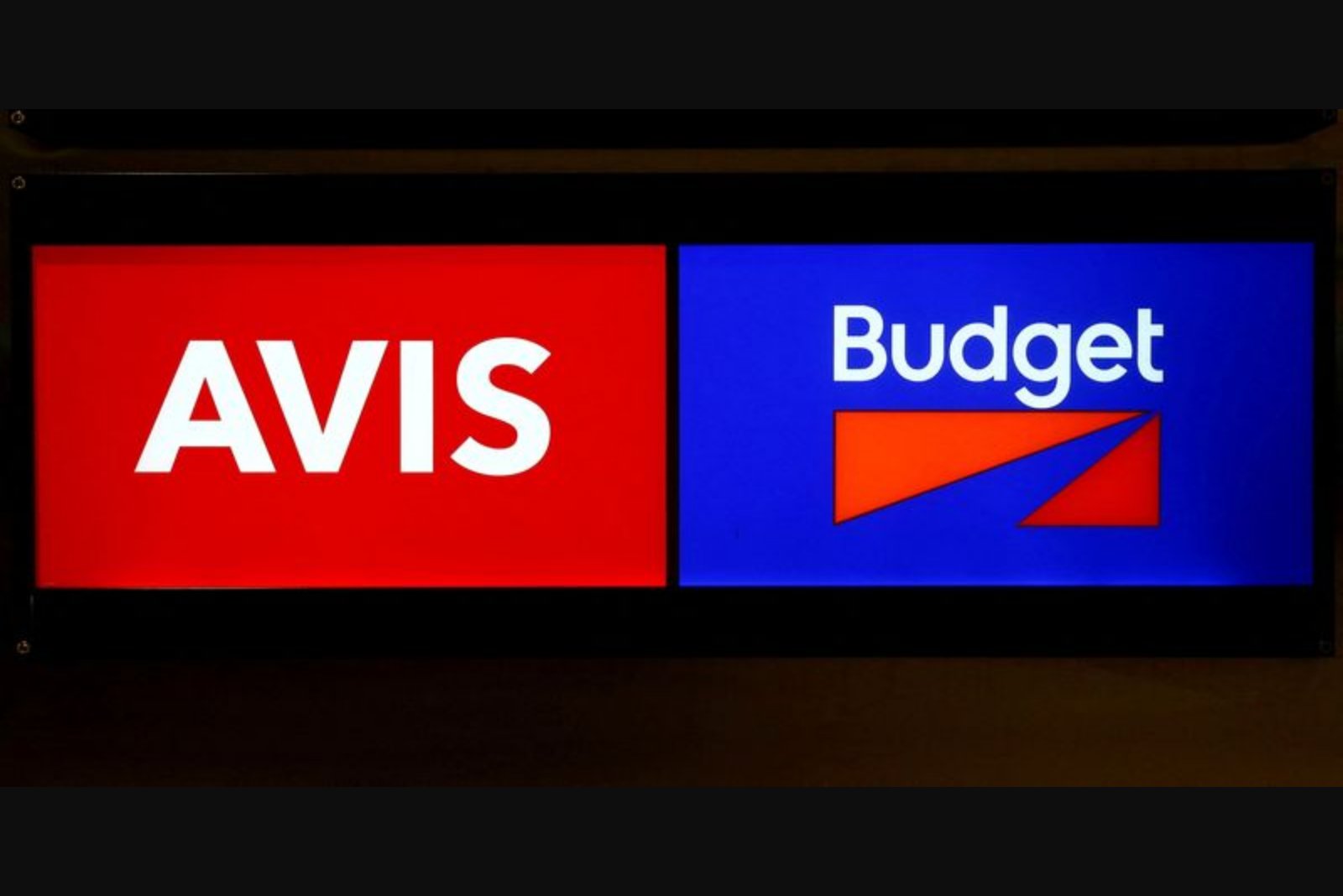 Avis Budget Endures Sixth Consecutive Down Day After Quarterly Loss and Shareholder Sell-Off