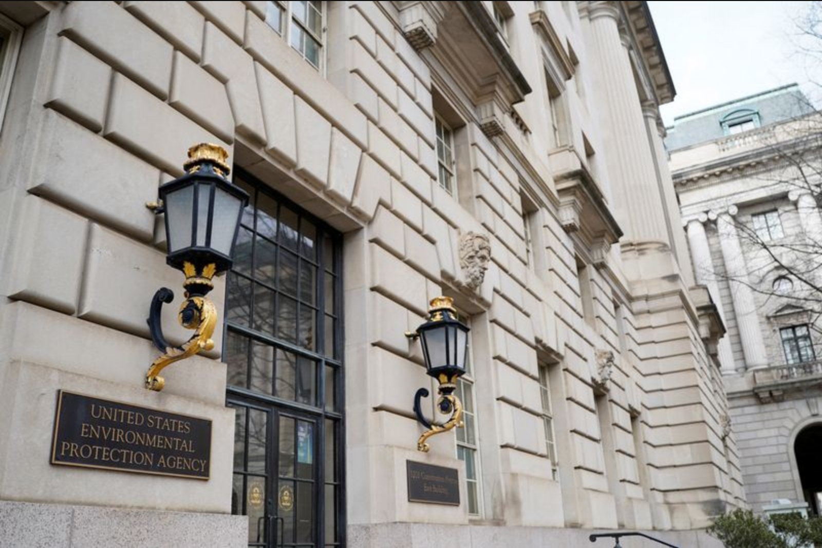 U.S. Agencies to Track Microplastics and Pharmaceuticals in Drinking Water