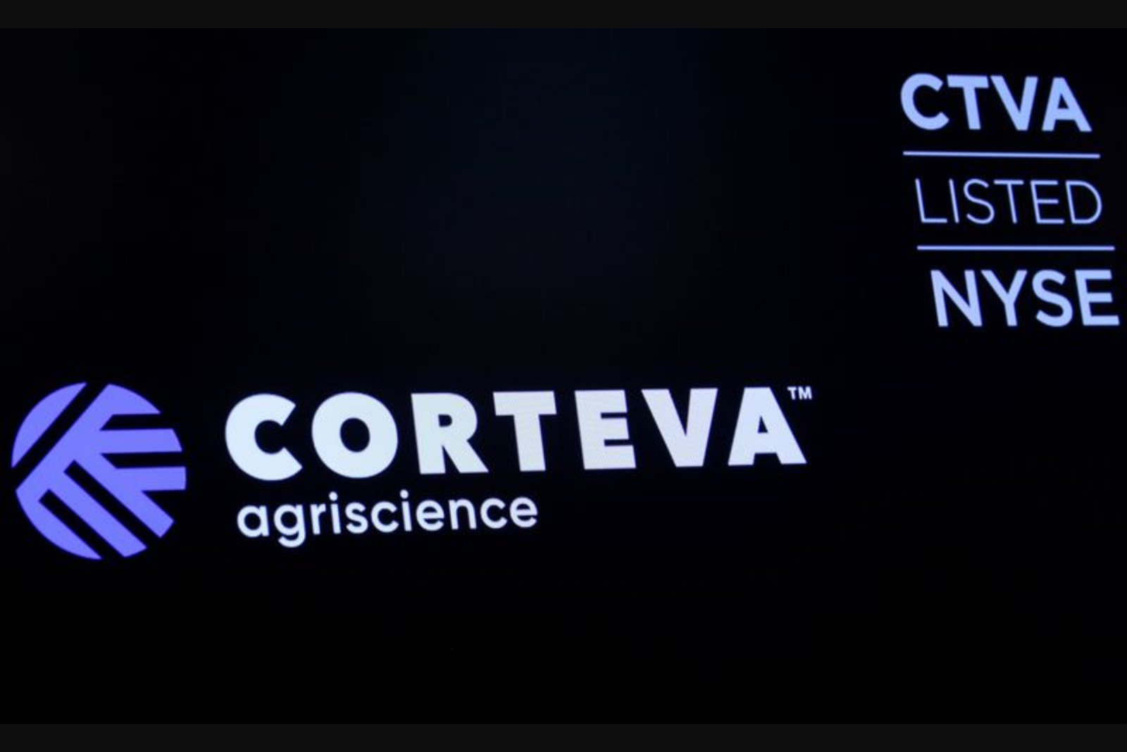 Corteva Sets Q4 Target for Planned Breakup, H1 Leadership Decisions Expected