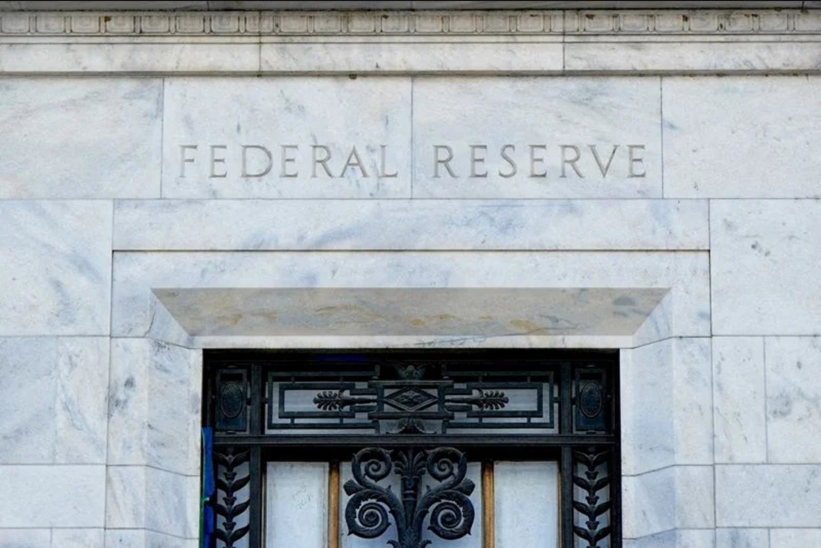 Boston Fed: Energy-sector shifts allow Fed to prioritize inflation risks from Middle East oil shock