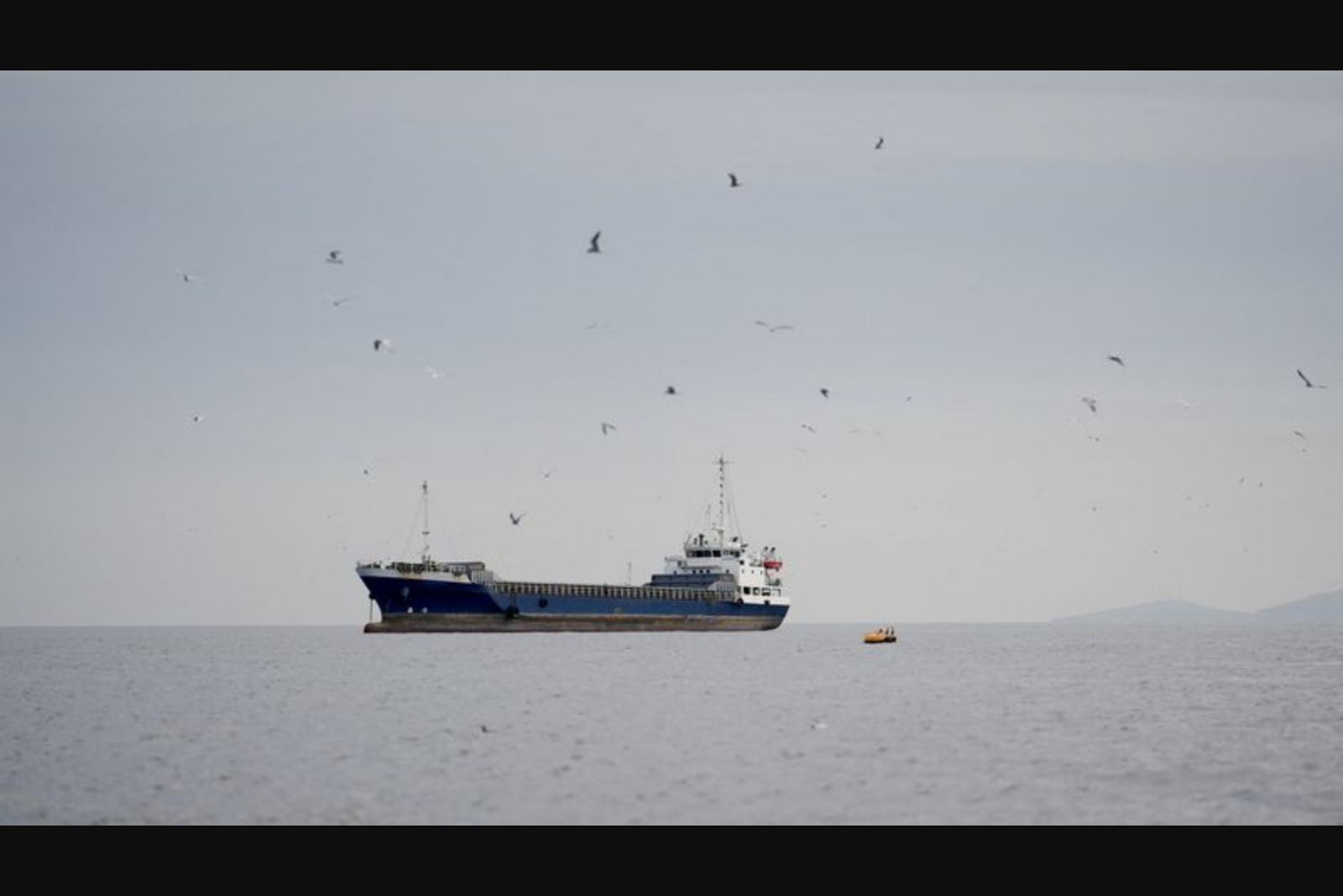 Second U.S.-Sanctioned Supertanker Transits Strait of Hormuz Despite U.S. Blockade